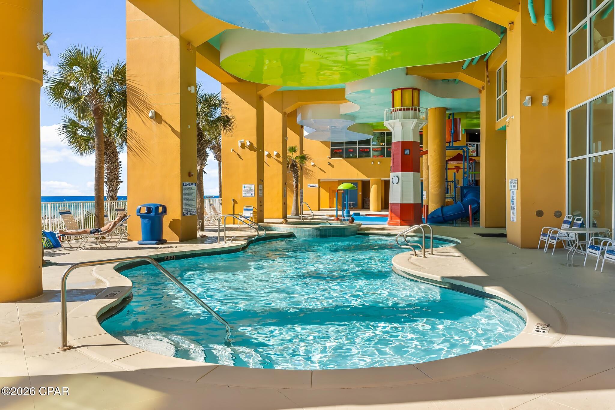 Splash Condo - Residential