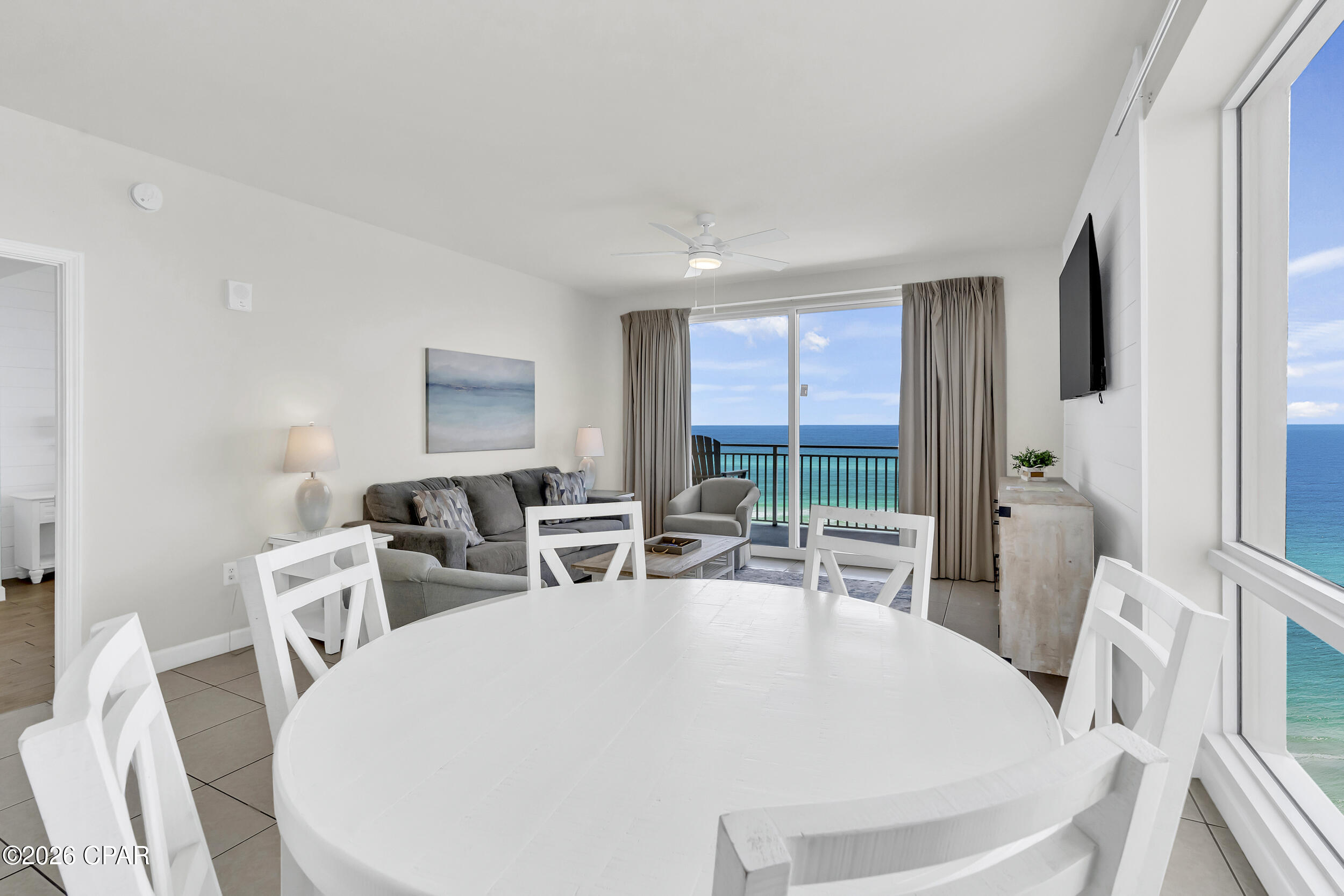 Splash Condo - Residential