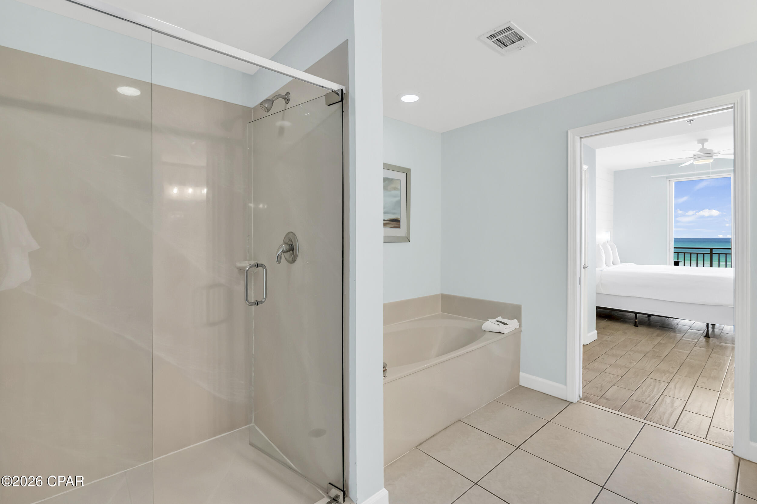 Splash Condo - Residential