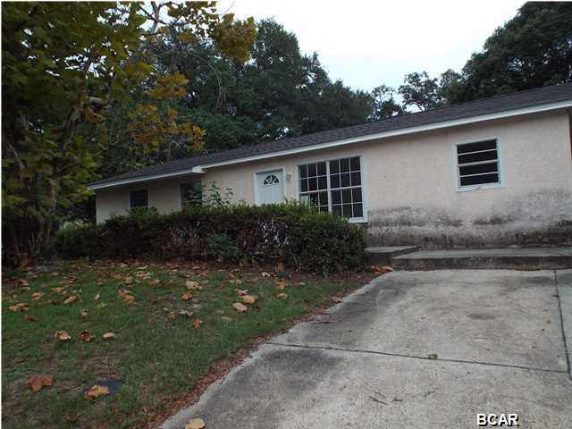 Reduced!!! Three Bedroom One bathroom Stucco home with new roof and termite bond offered as is. The house has been stripped to bare walls and white boxed. The house is ready for you make it home with your personal touches. All sizes approximate please verify if important.