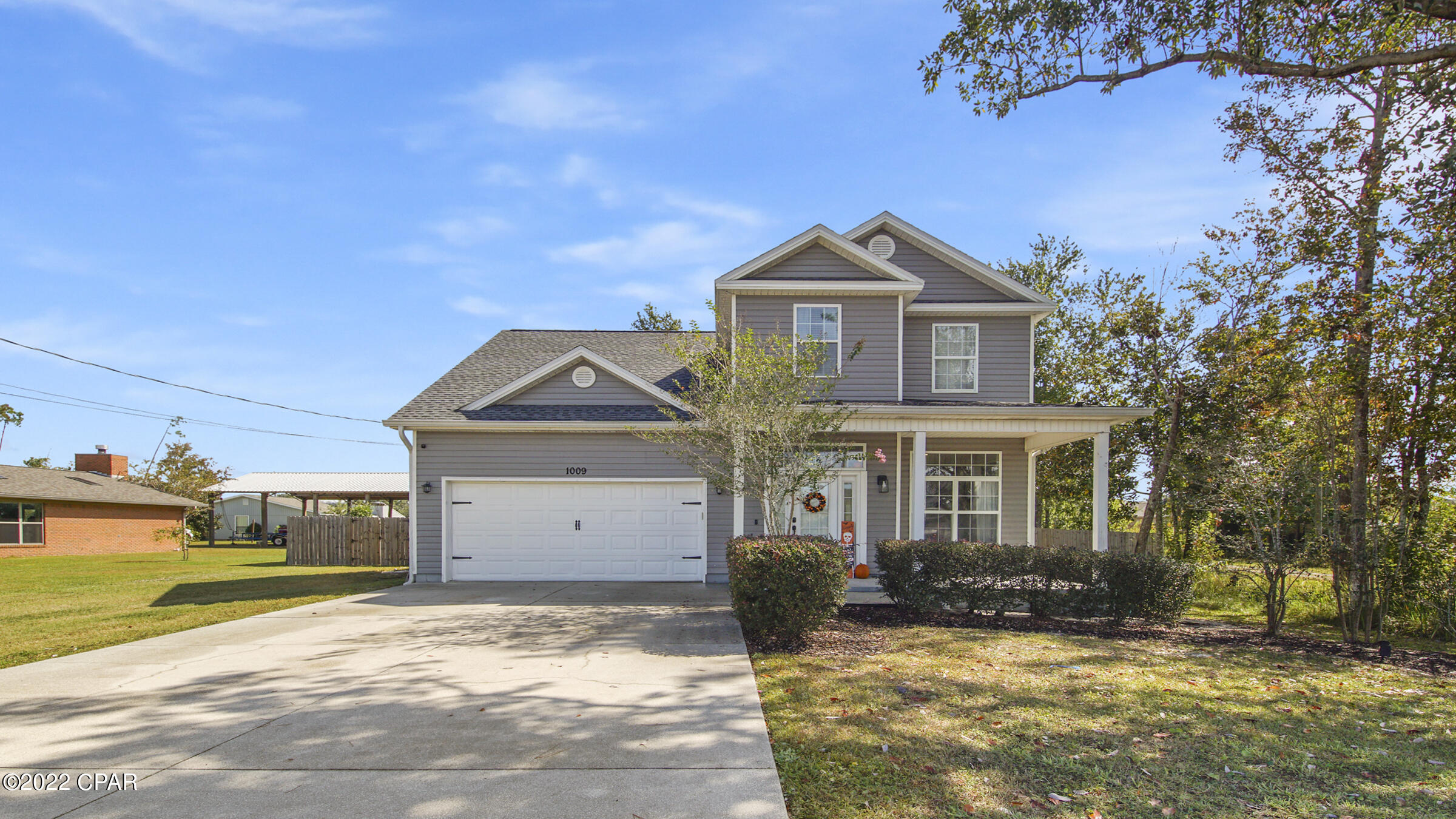BACK ON MARKET. NO Fault of Sellers, buyer's financing did not work out. HIGHLY MOTIVATED SELLERS. A true ONE OF A KIND home. 5 bedrooms, saltwater pool, all on a quiet street in Lynn Haven! Homes like this do not come on the market often and will go fast! This home offers a large living area, 10 ft ceilings, screened in porch, huge fenced in backyard with pergola and fire pit. Other extra's include: security system, pool liner is only 2 years old (also has a heater so you can enjoy the pool in winter months), custom garage storage, ring doorbell, smart thermostat, and wifi compatible landscape lights for a light show on the house and 4 bedrooms upstairs.



Master bedroom and laundry room are all downstairs.