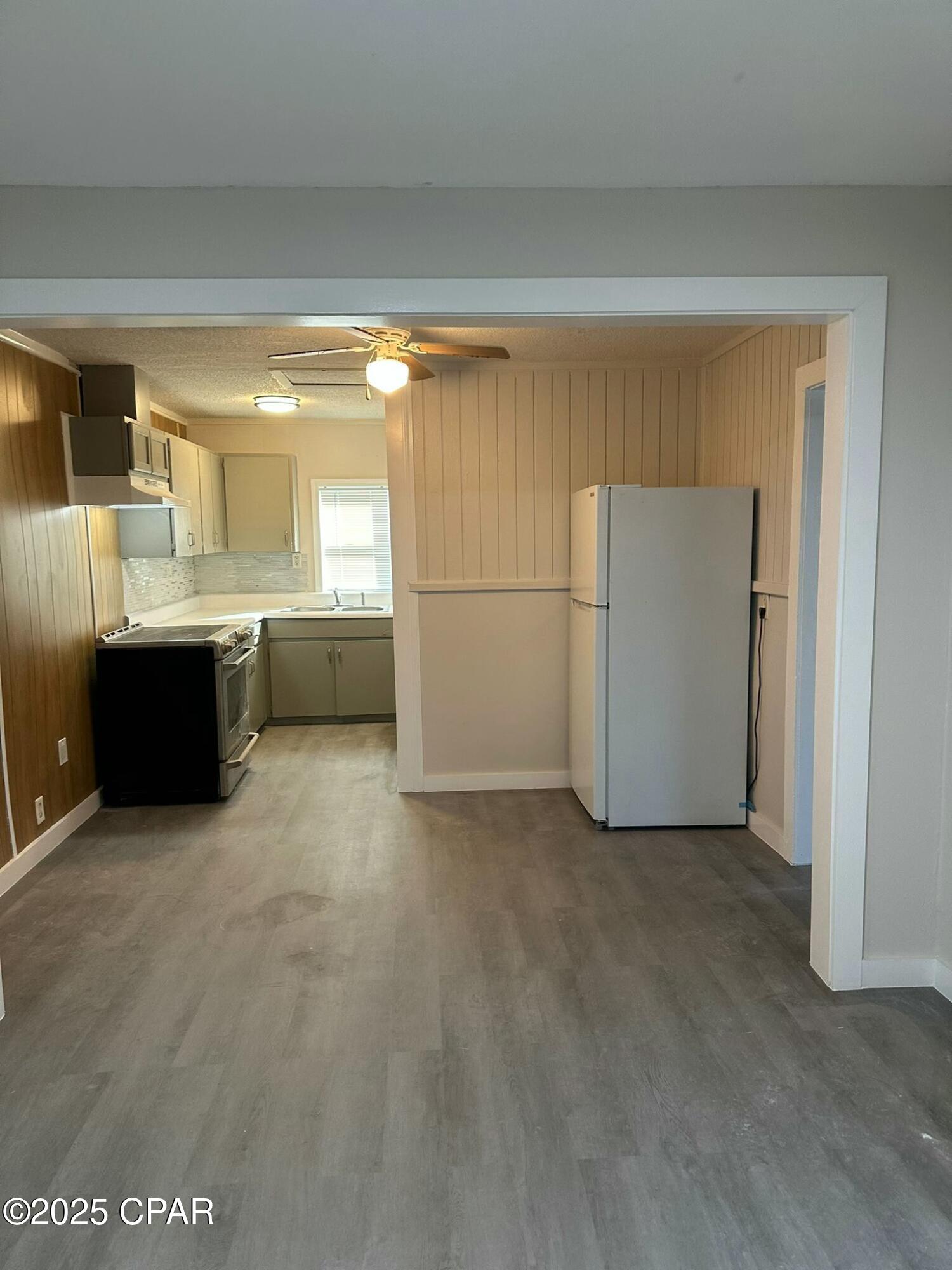 [No Recorded Subdiv] - Residential Lease