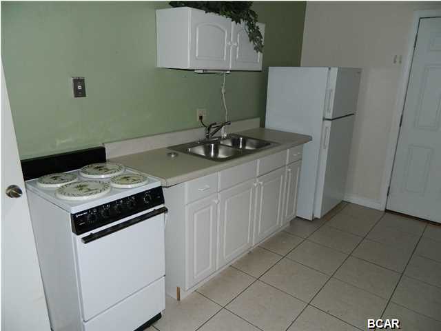 Bahama Beach - Residential Lease