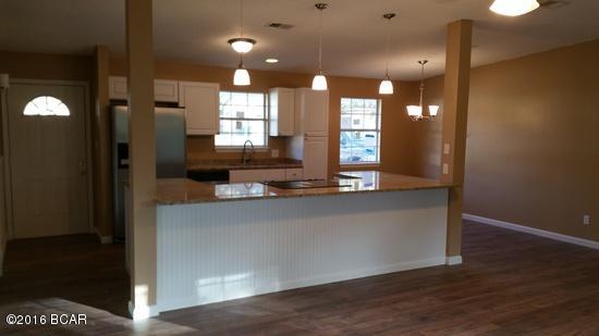 Towne & Country Lake Estates - Residential