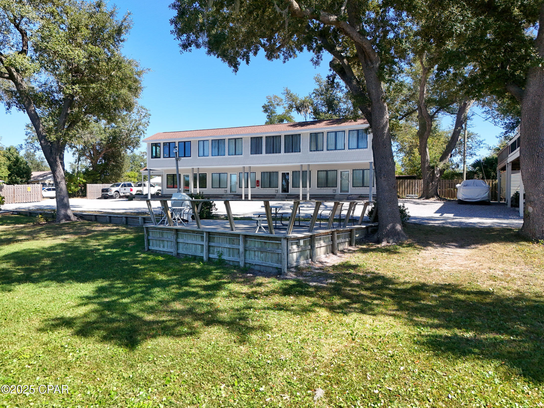 Mariners Cove - Residential