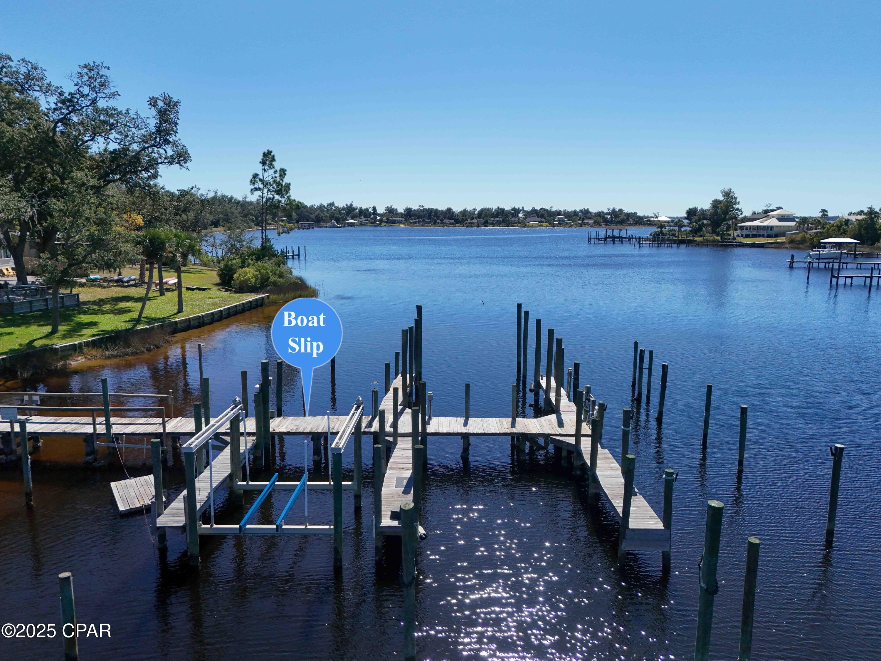Mariners Cove - Residential