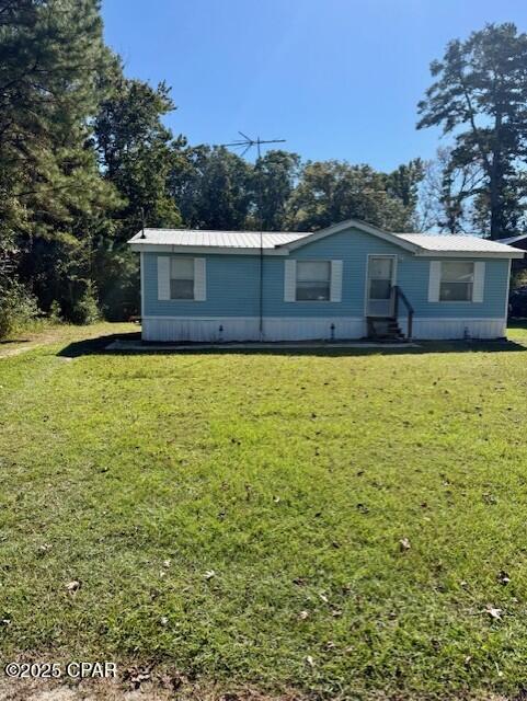 Discover this charming 3 bed / 2 bath home nestled in the Bryant's Landing community, just a few hundred yards from the Chipola River. This property offers the perfect blend of rustic river life and comfortable living.
The home features a functional living/kitchen area, split-bedroom floorplan that maximizes privacy, two full bathrooms, and laundry hookups. Schedule your showing today!
Survey is available. Flood zone AE. Roof 2019, HVAC 2019 & hot water heater is 5 years.