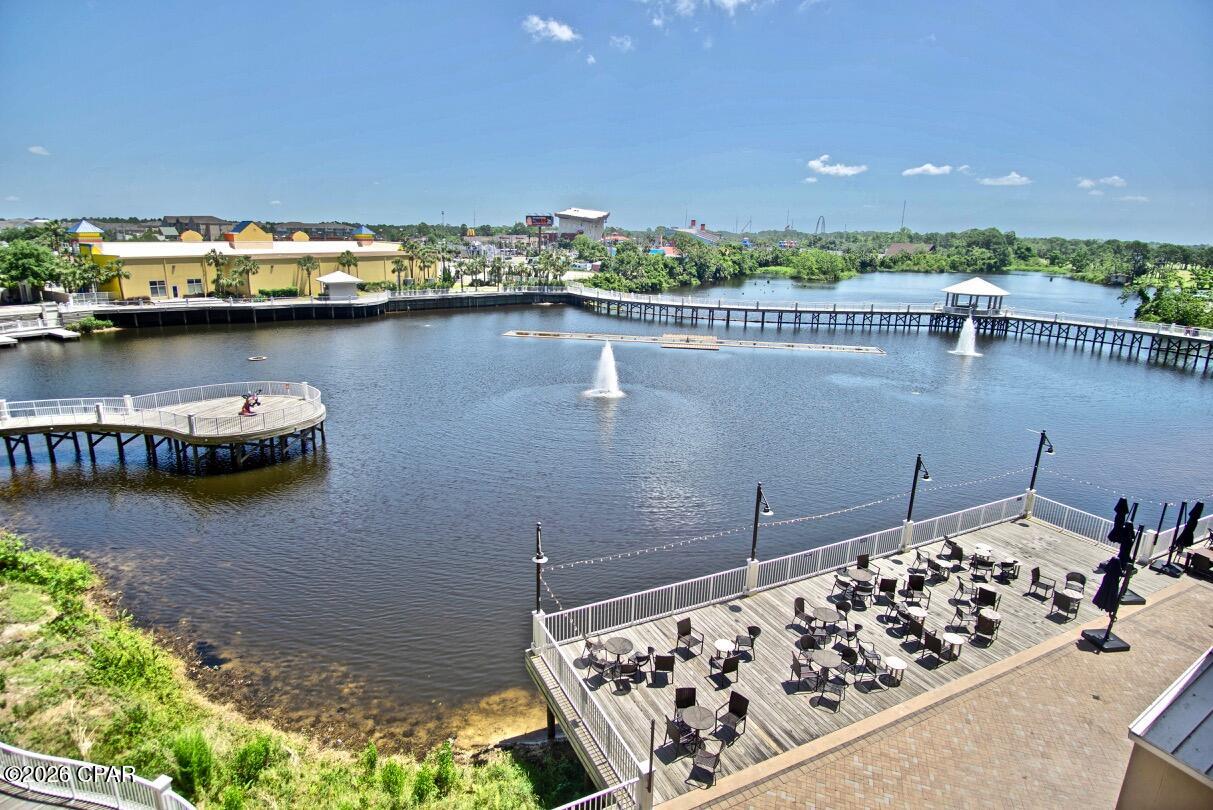 Laketown Wharf - Residential