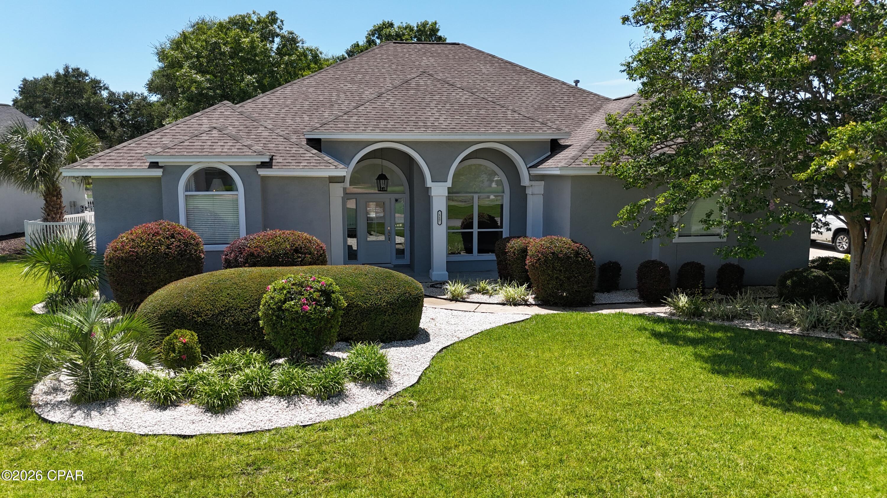 Legend Lakes - Residential