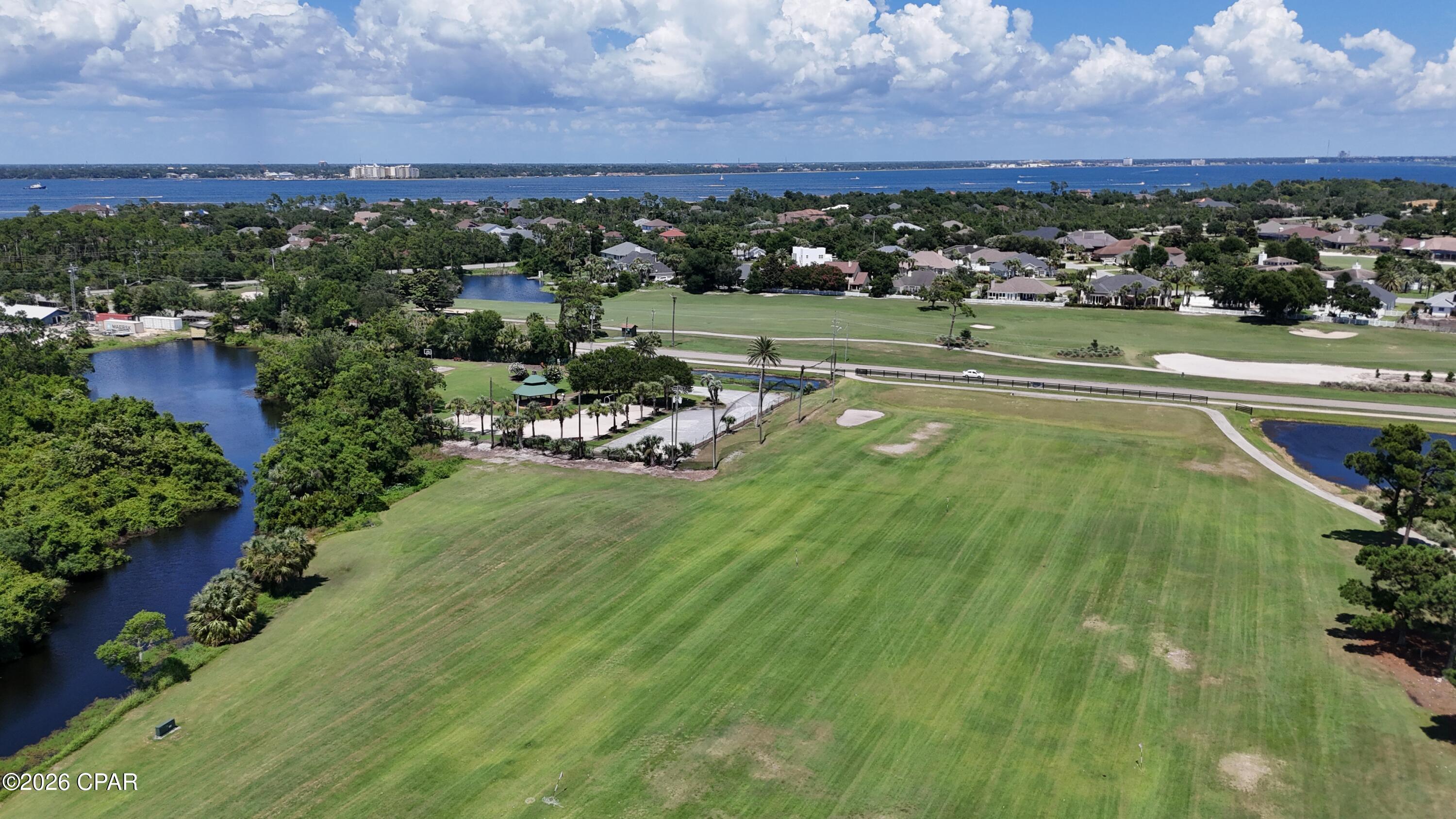 Legend Lakes - Residential