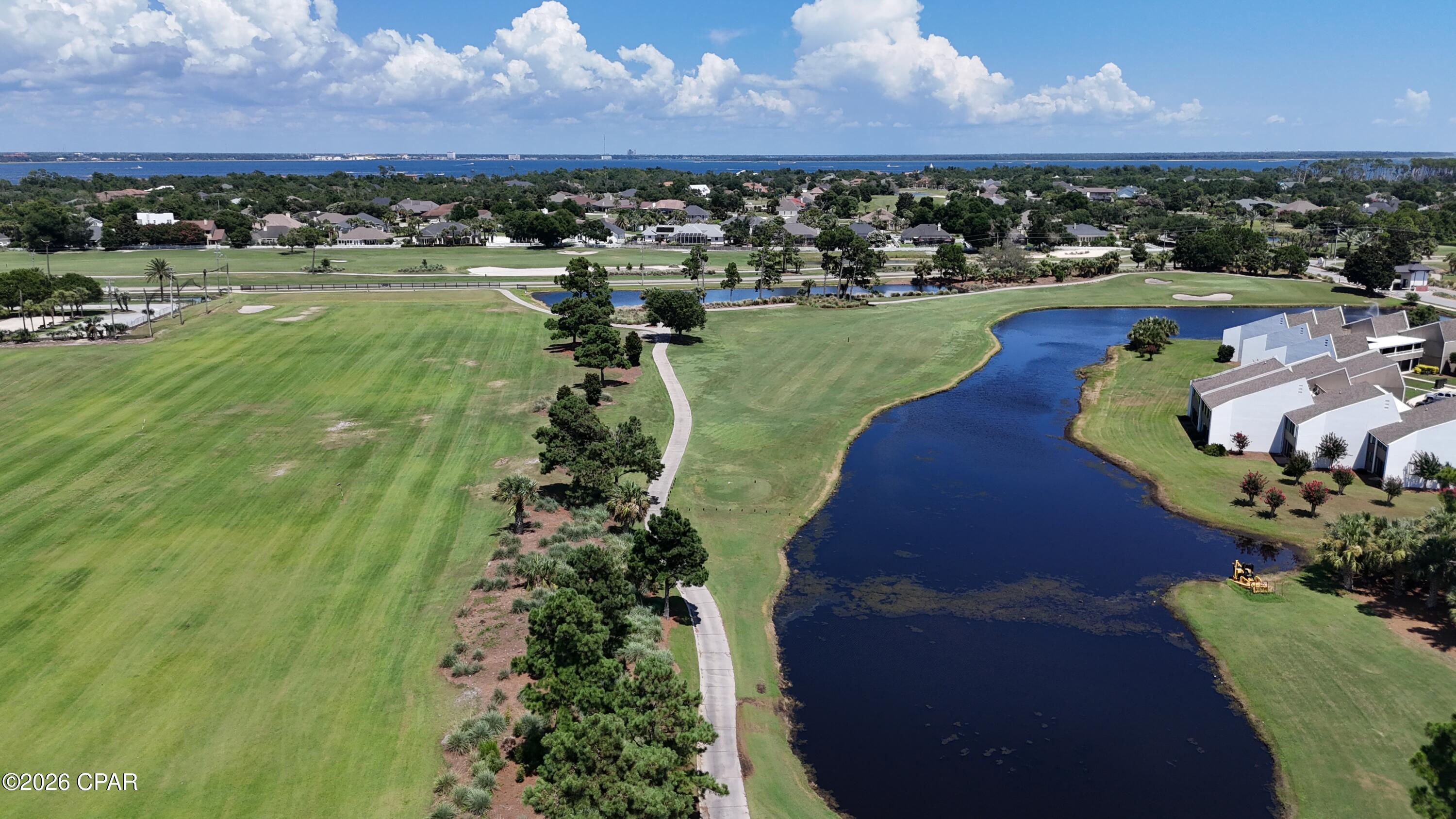 Legend Lakes - Residential