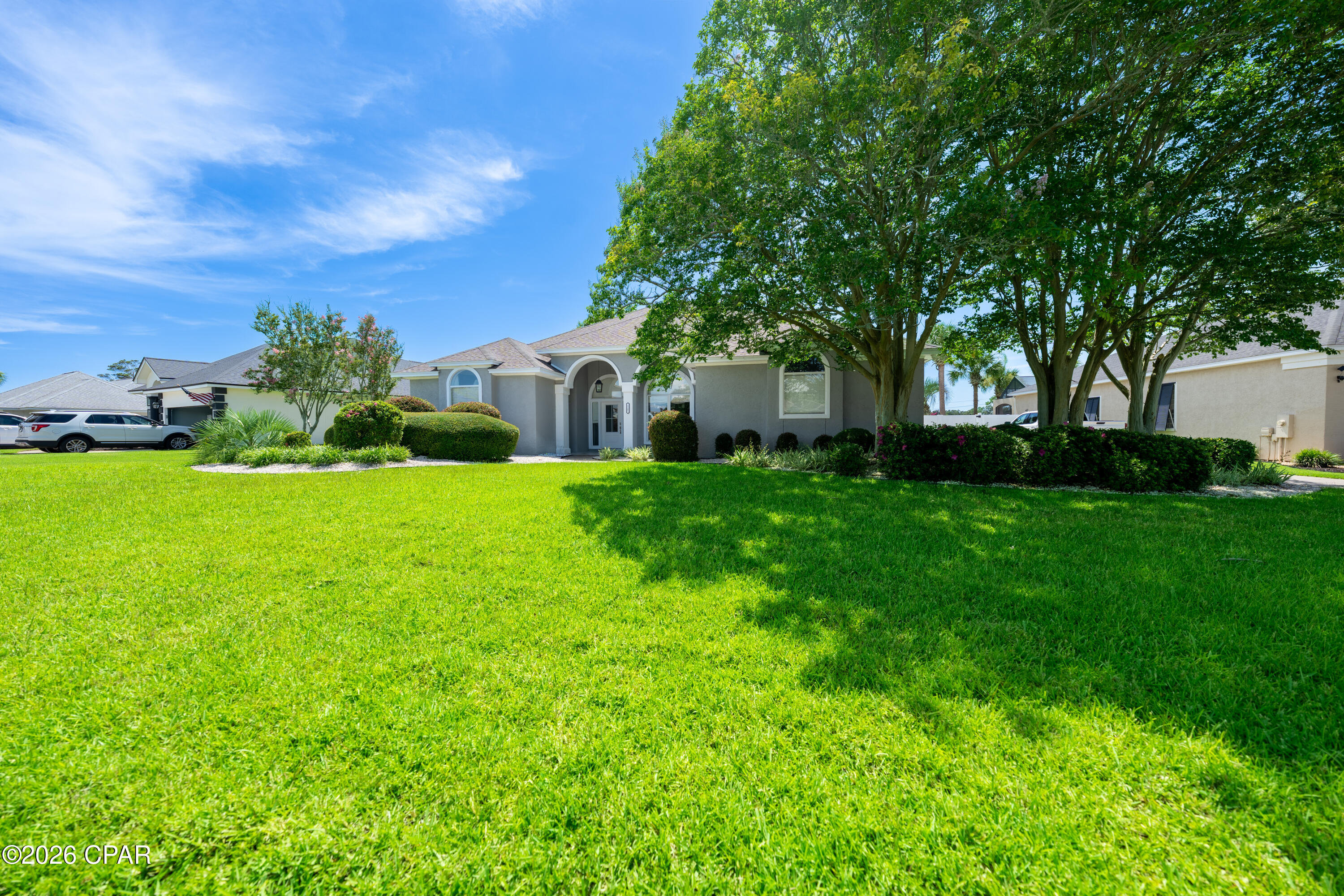 Legend Lakes - Residential