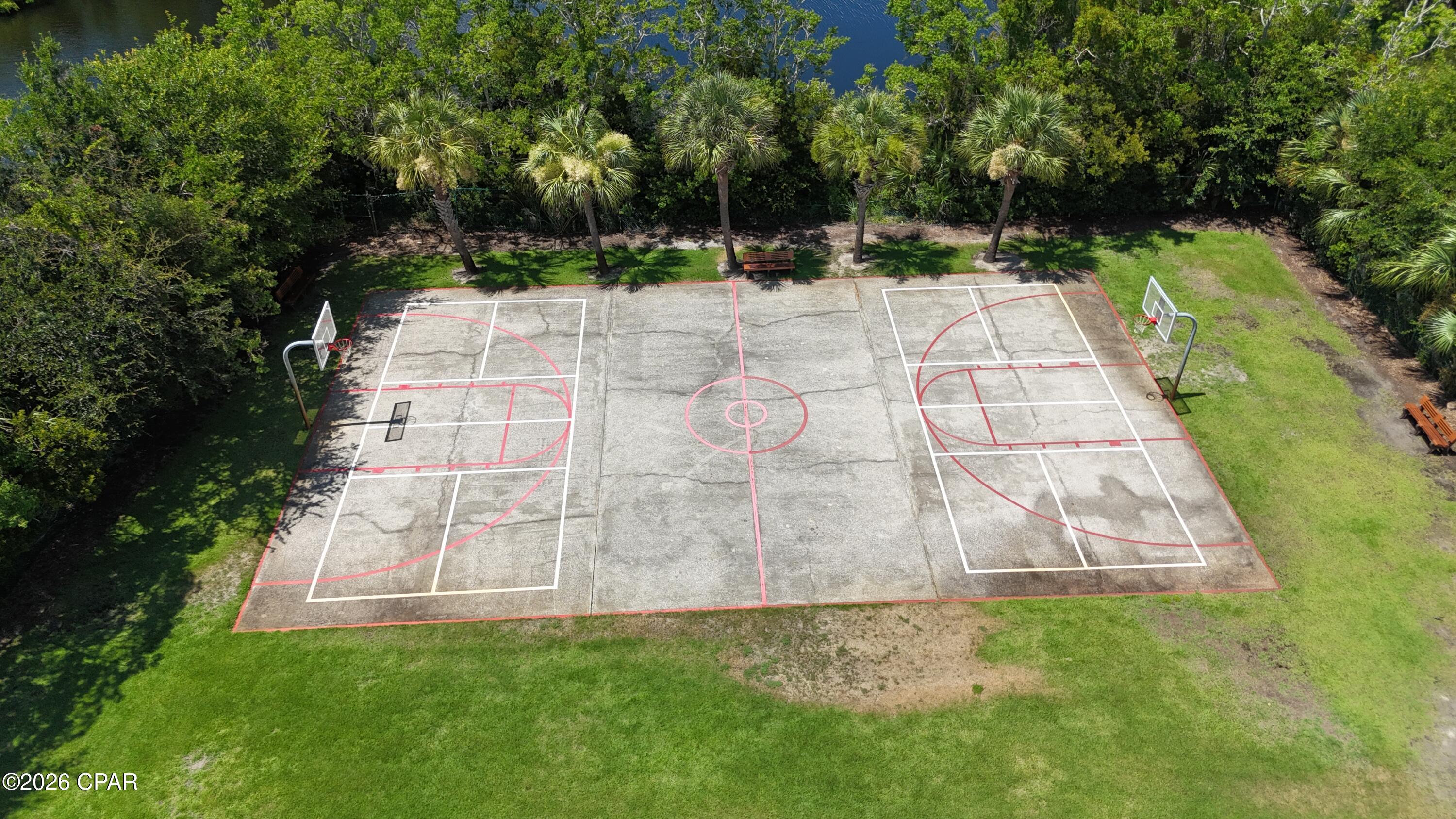 Legend Lakes - Residential