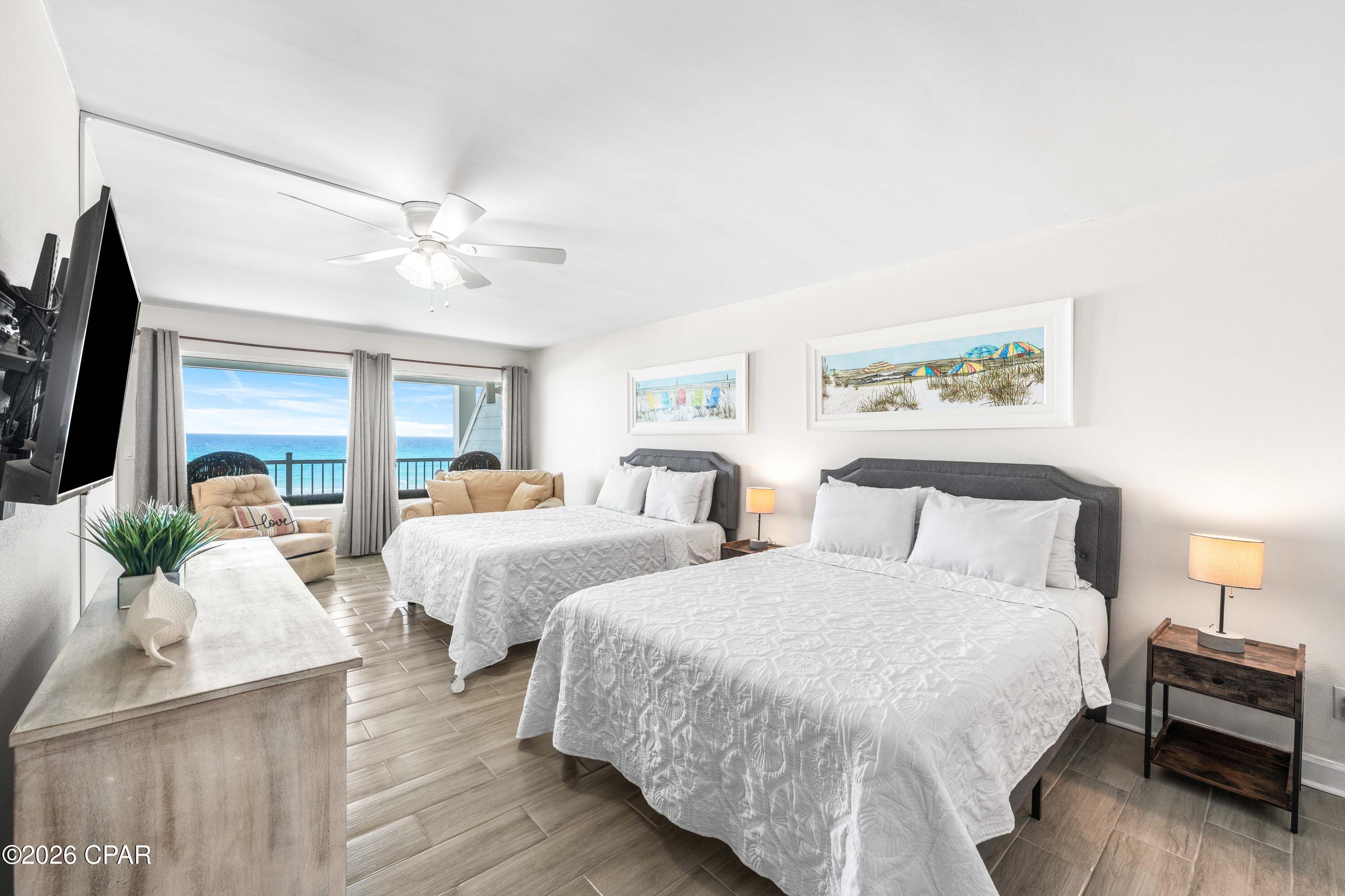 Shores Townhouses - Residential