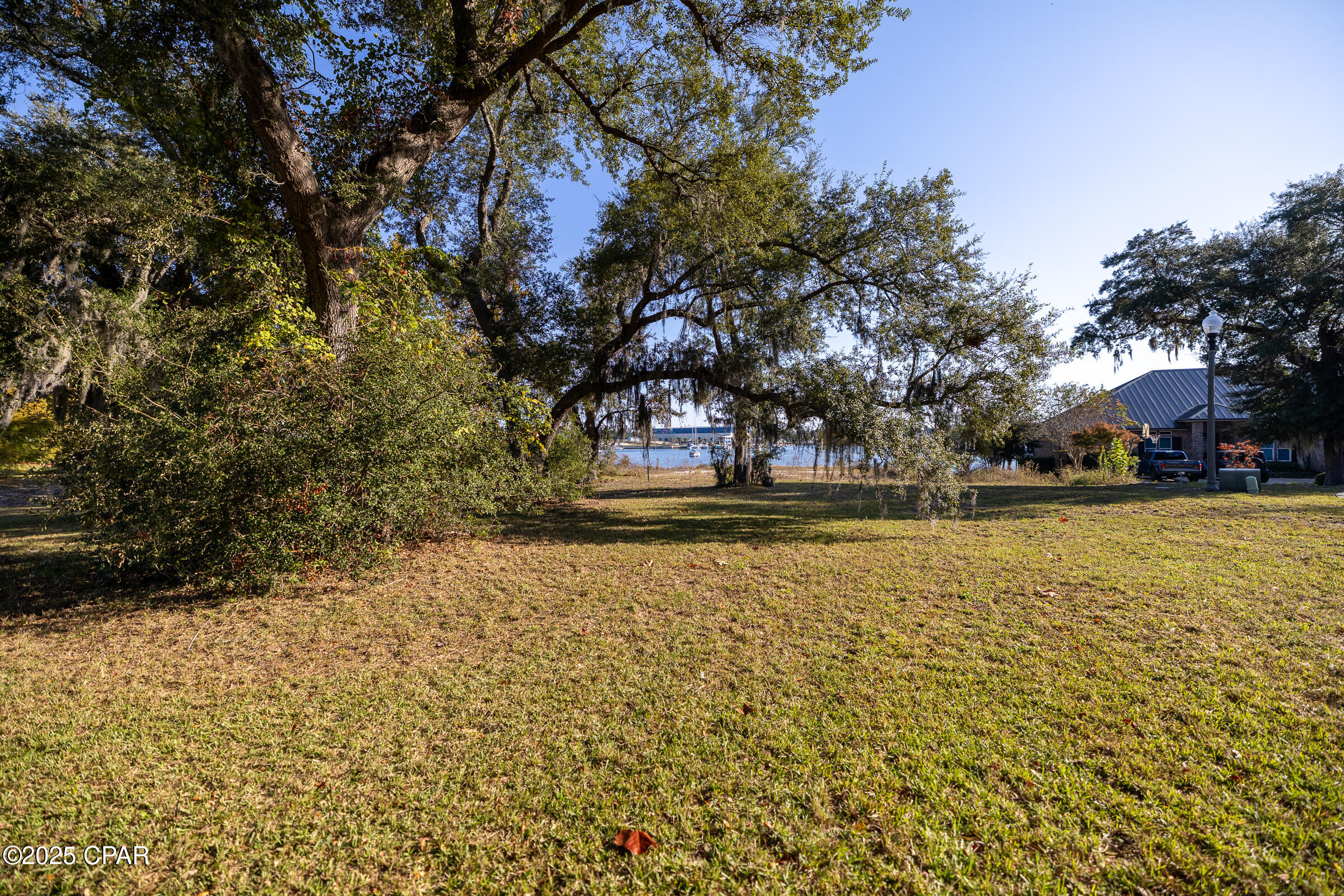 Cove Pointe - Land