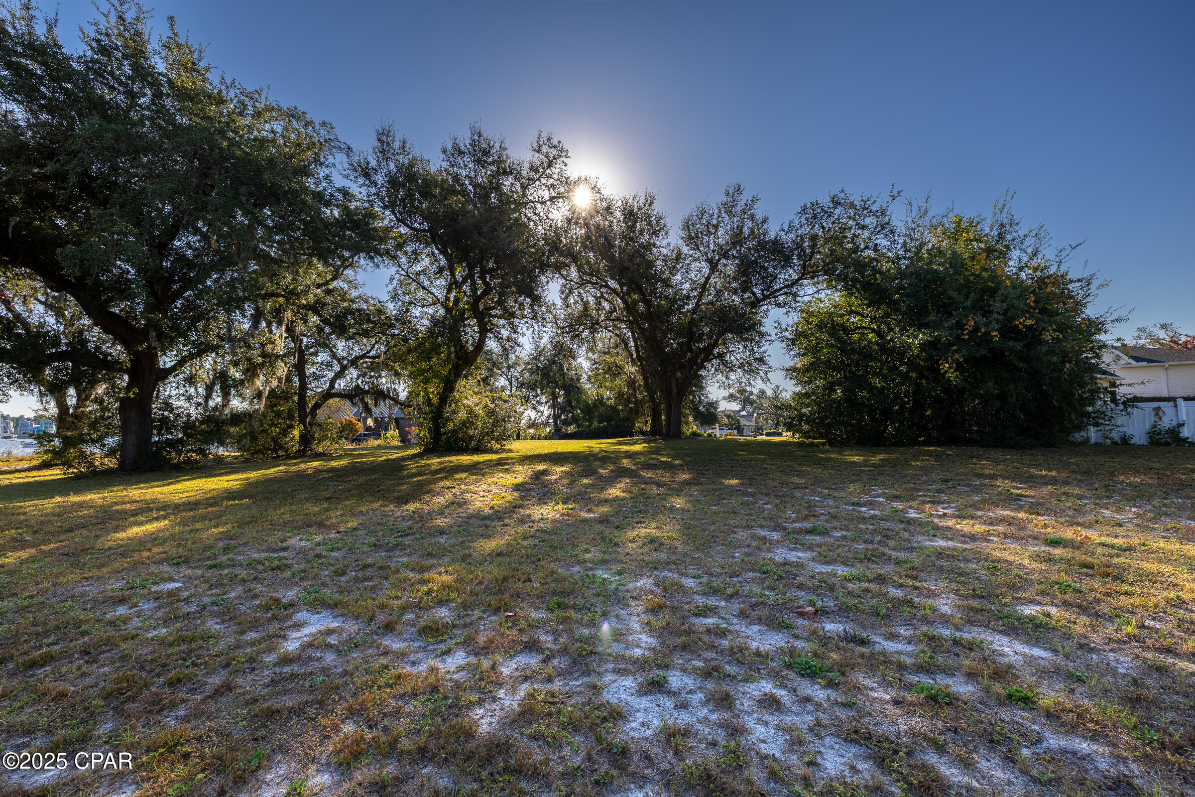 Cove Pointe - Land