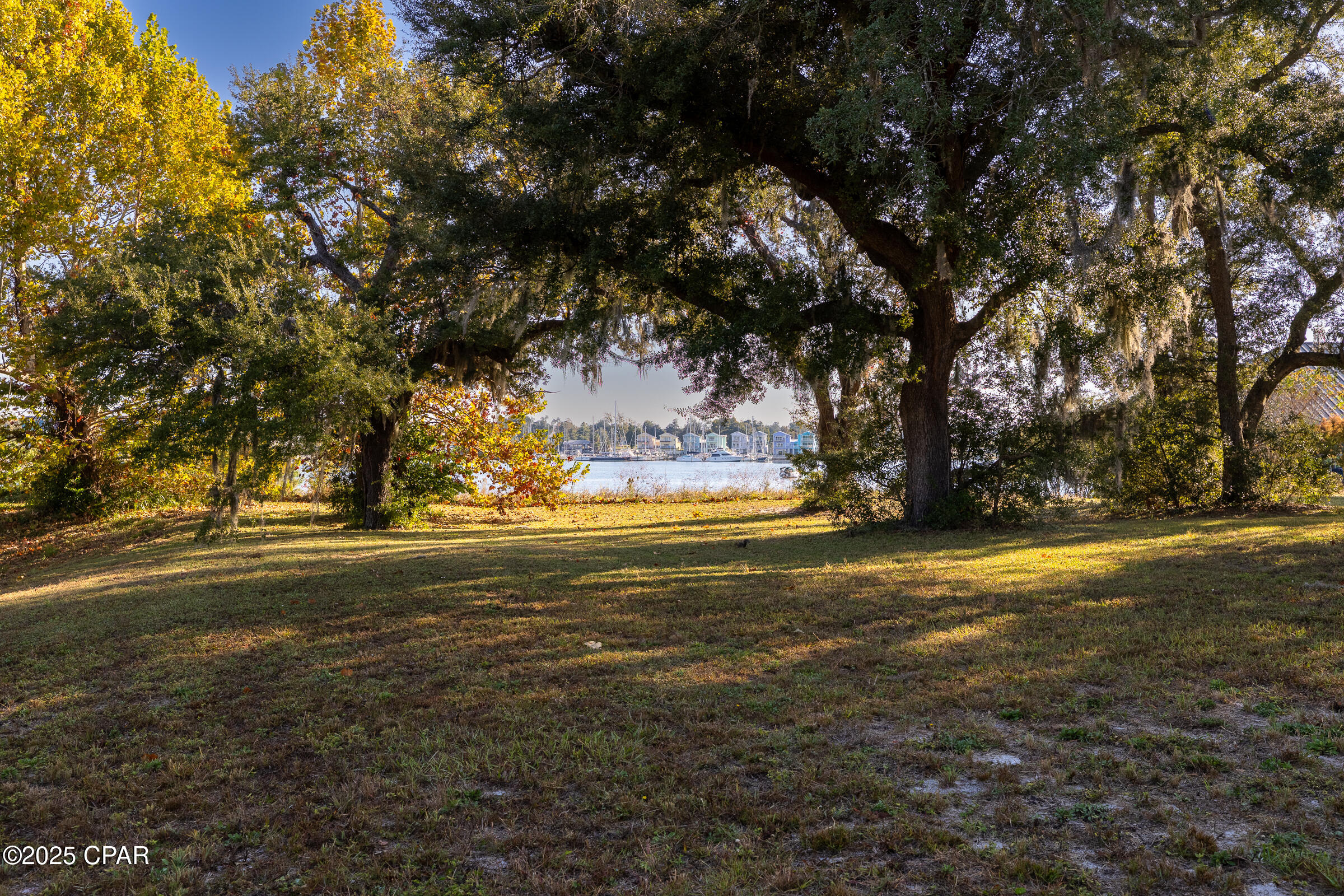 Cove Pointe - Land
