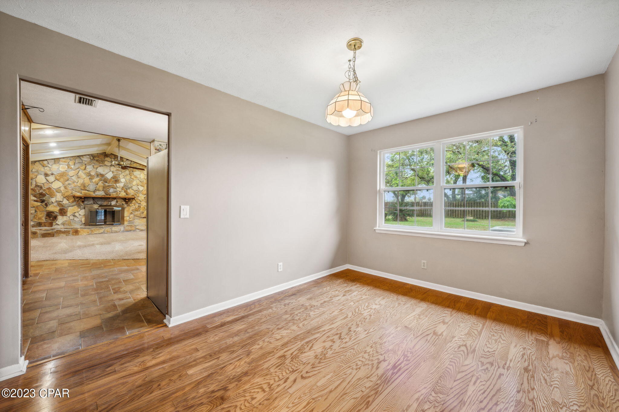 Imperial Oaks - Residential