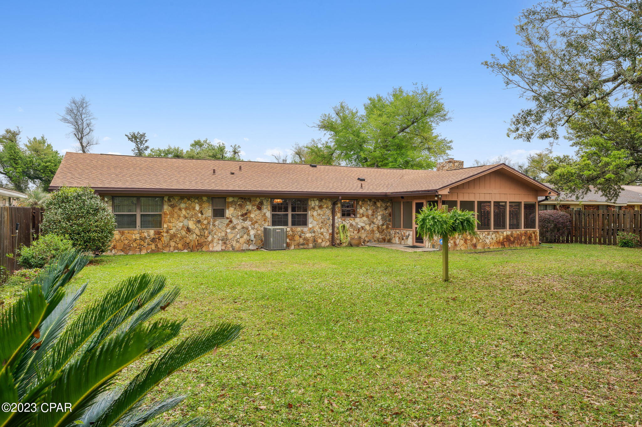 Imperial Oaks - Residential