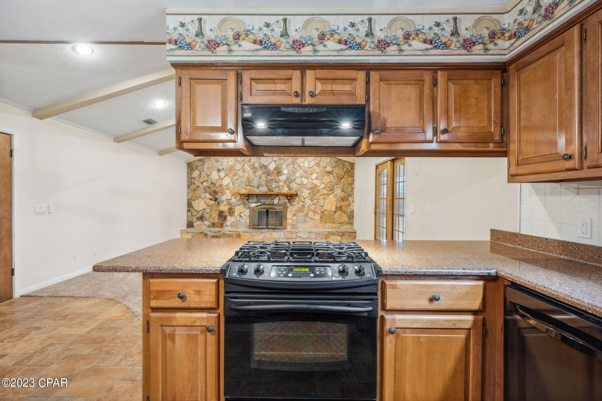 Imperial Oaks - Residential