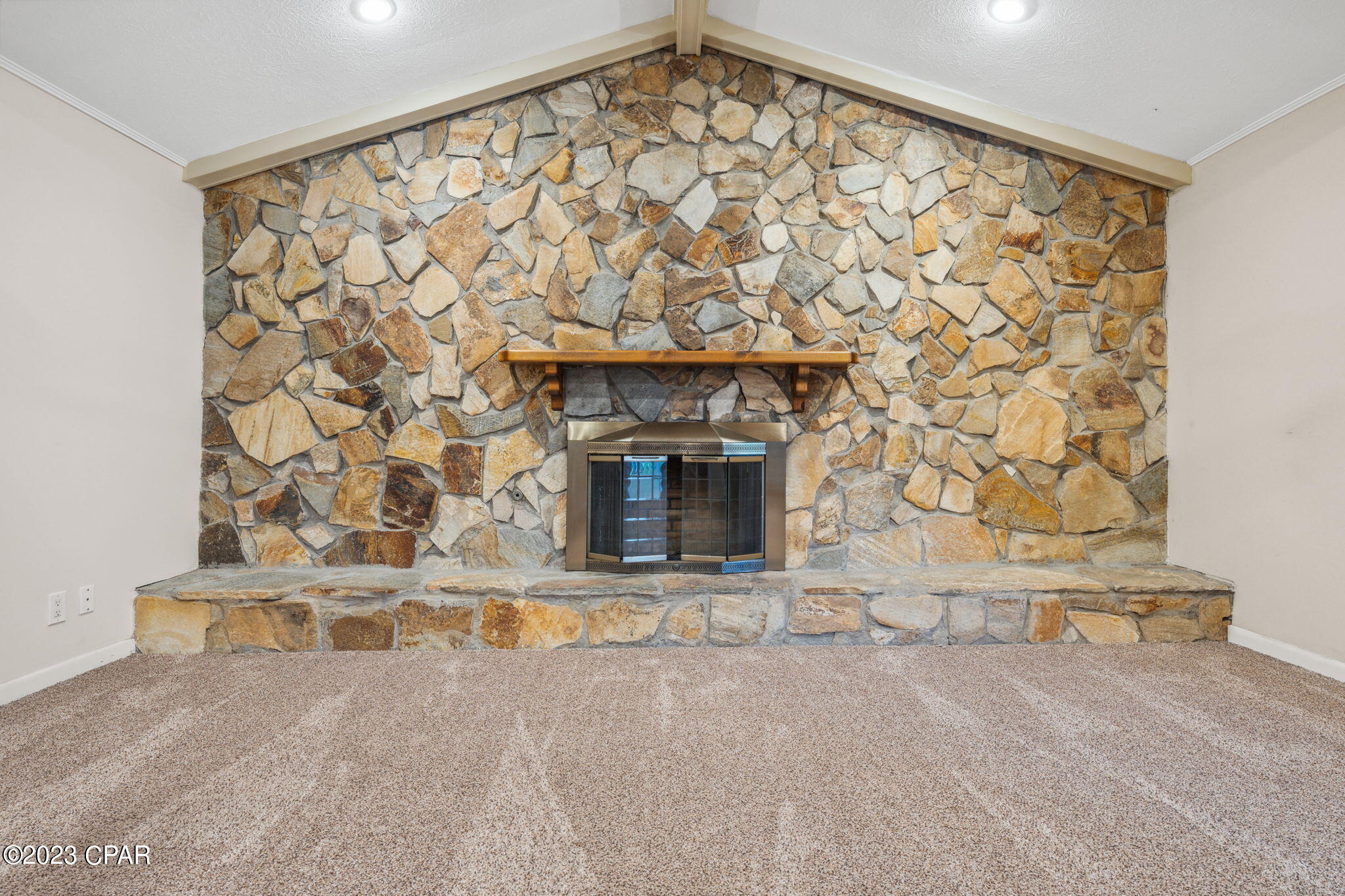 Imperial Oaks - Residential