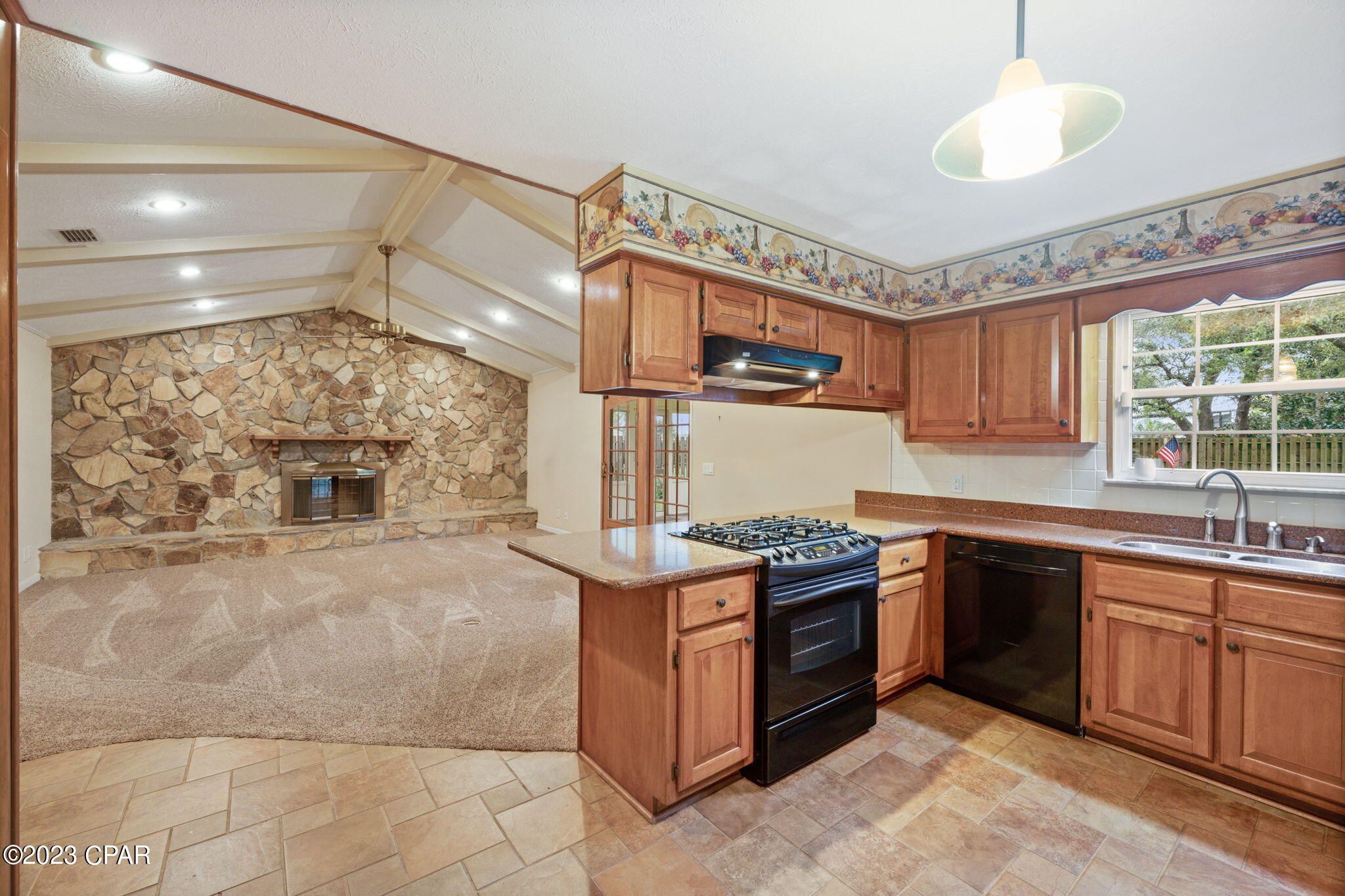 Imperial Oaks - Residential