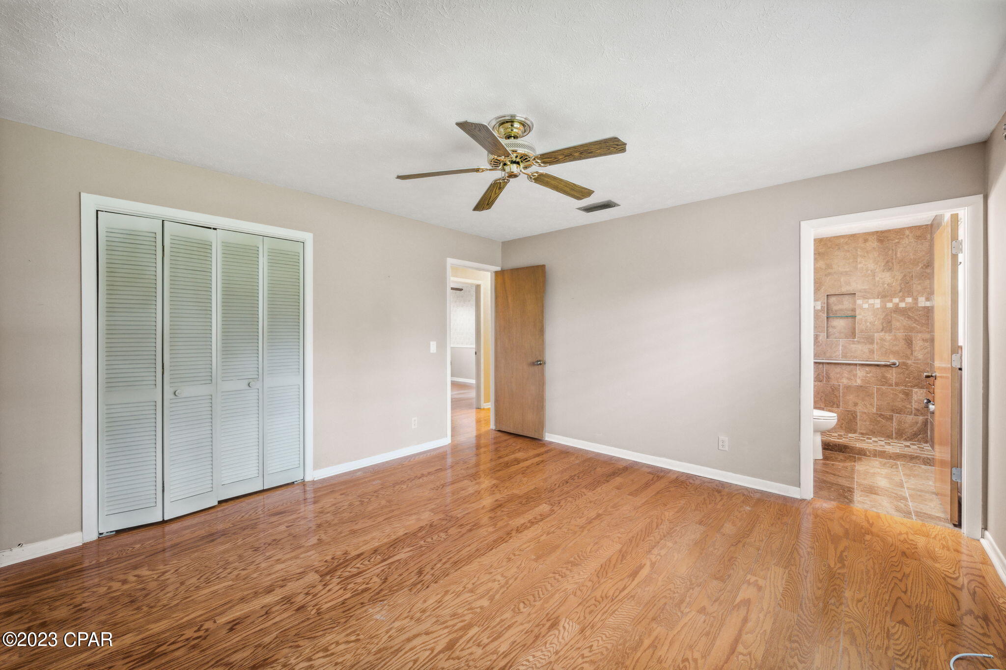 Imperial Oaks - Residential