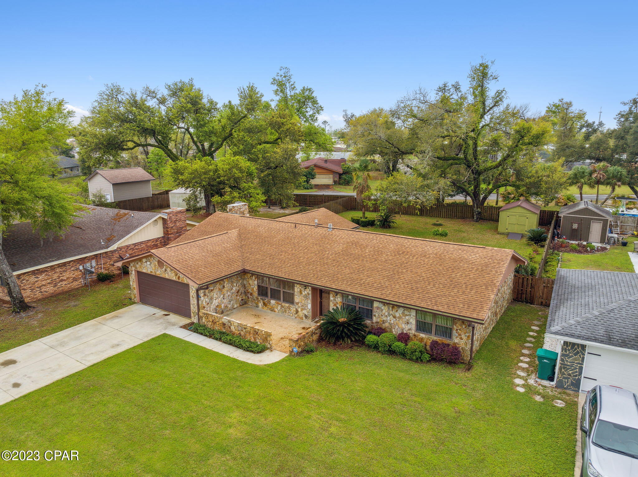Imperial Oaks - Residential