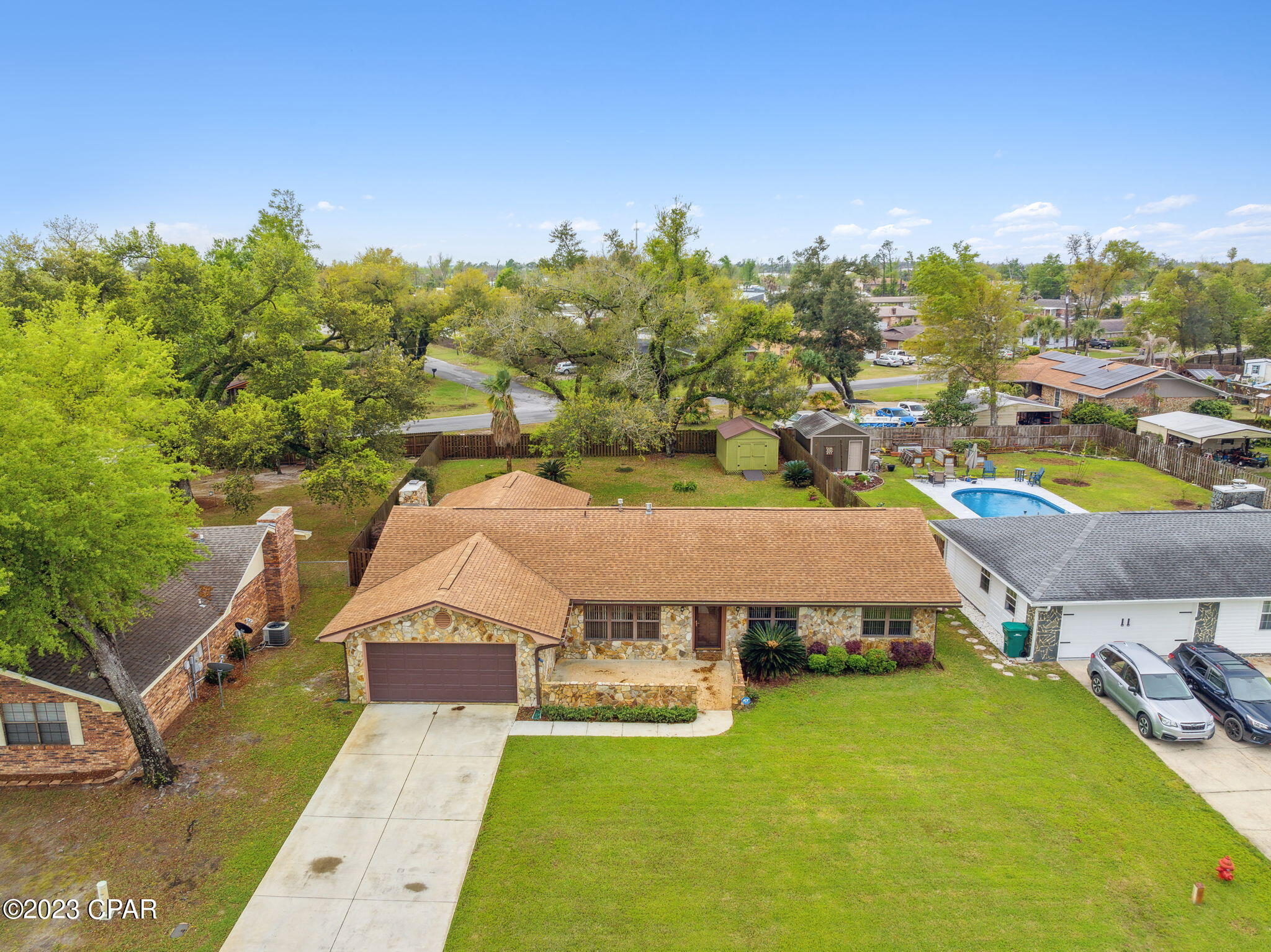 Imperial Oaks - Residential
