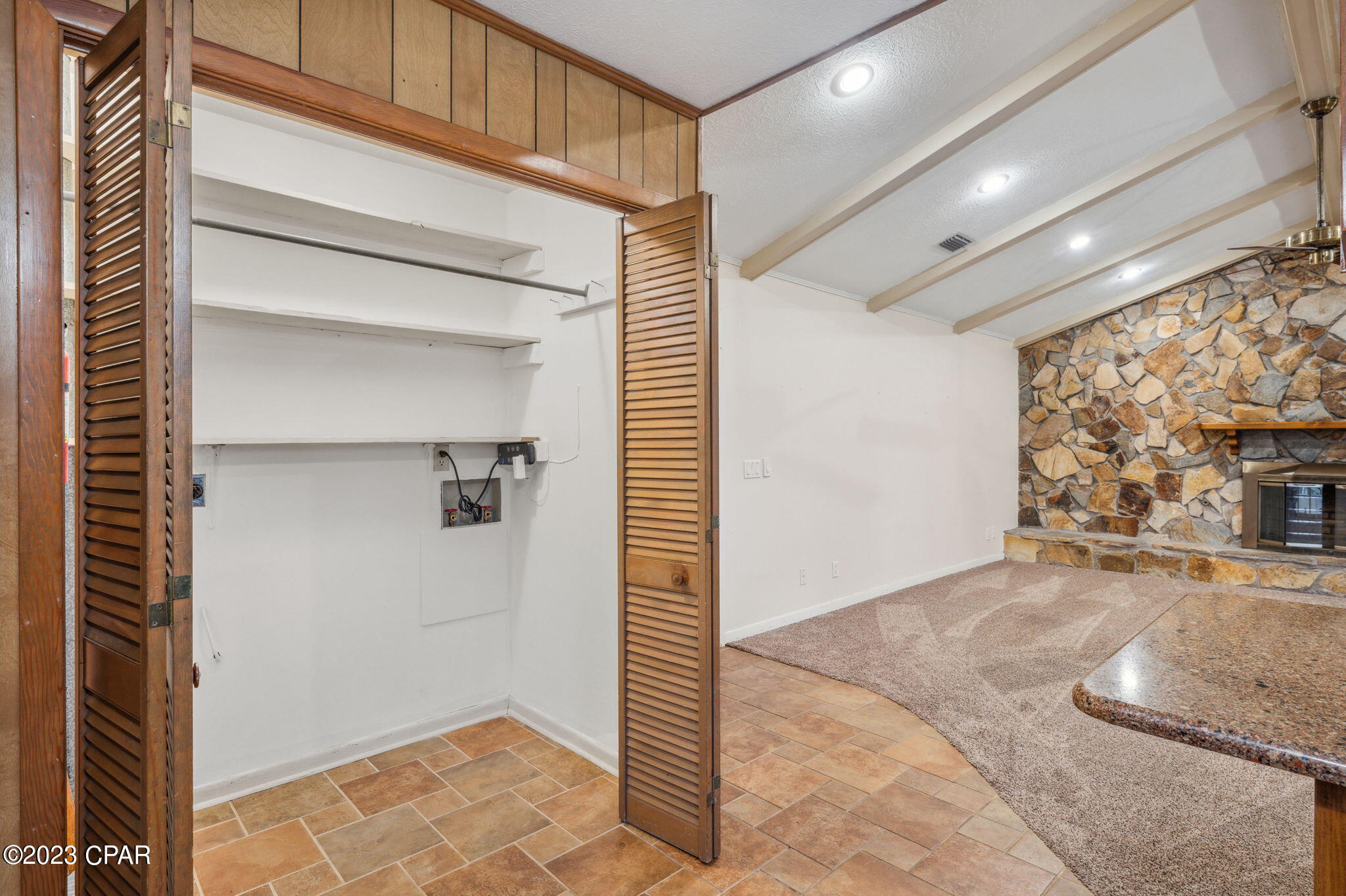 Imperial Oaks - Residential
