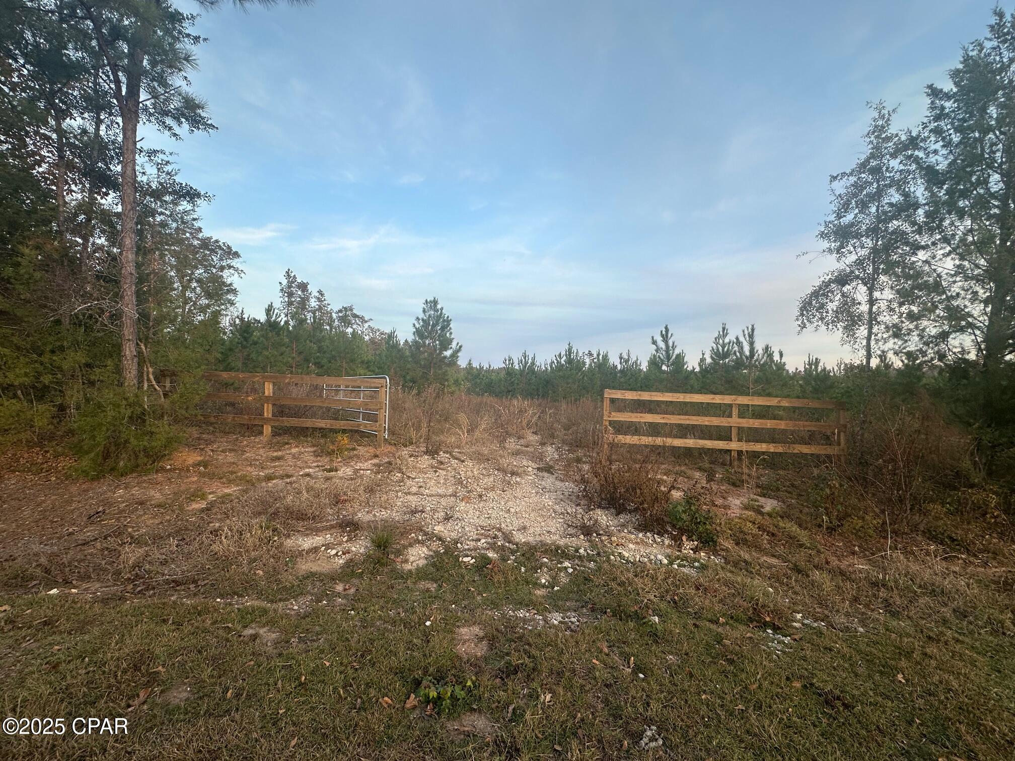 [No Recorded Subdiv] - Land