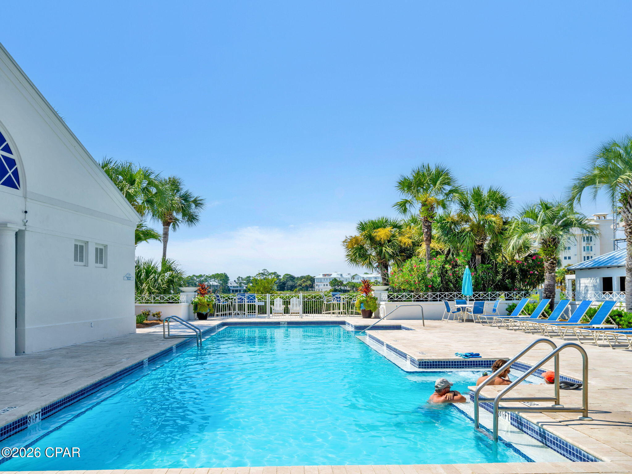 Carillon Beach Inn - Residential