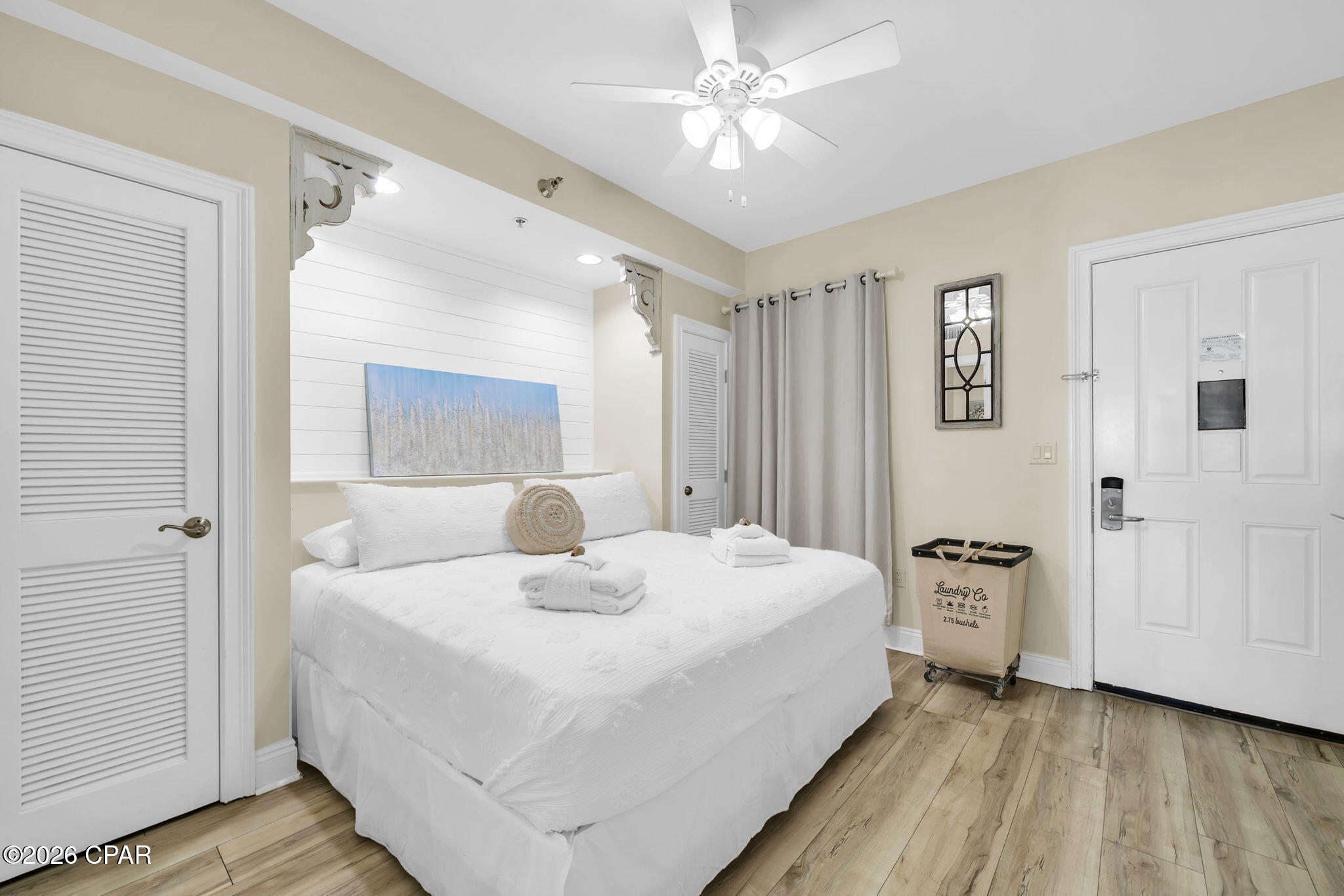 Carillon Beach Inn - Residential