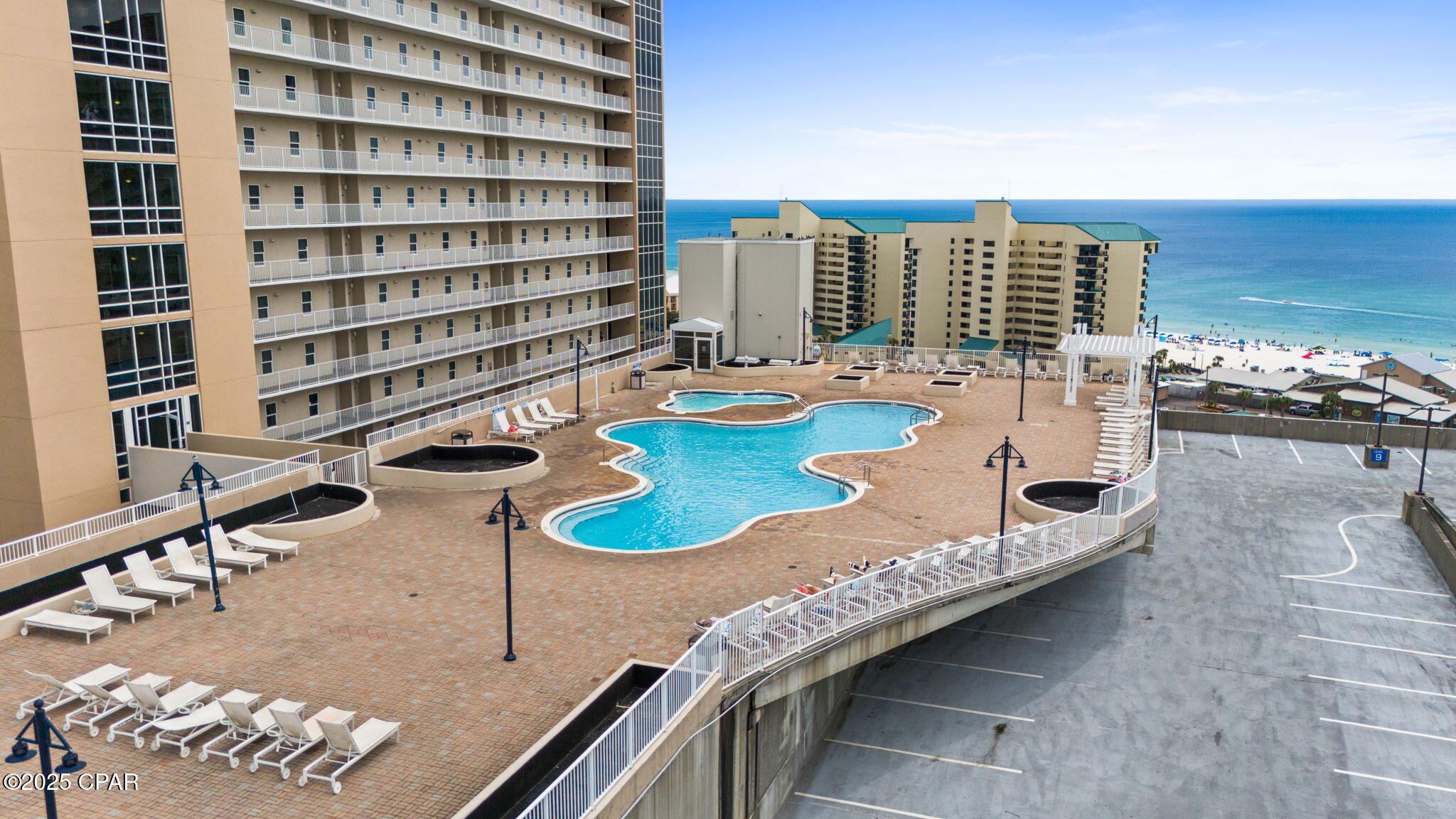 Laketown Wharf - Residential
