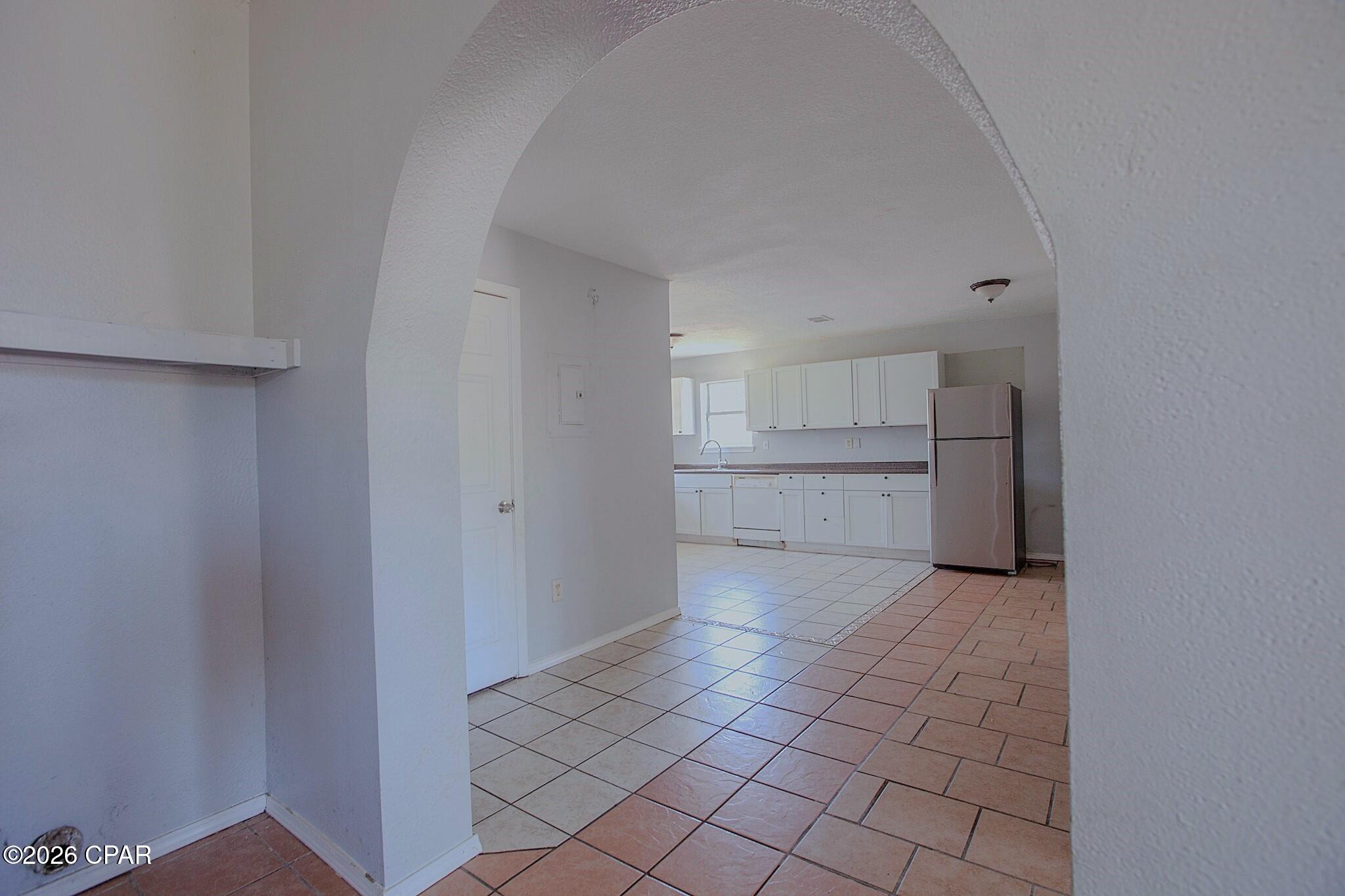 Baywood Shores Est Unit 2 - Residential Lease
