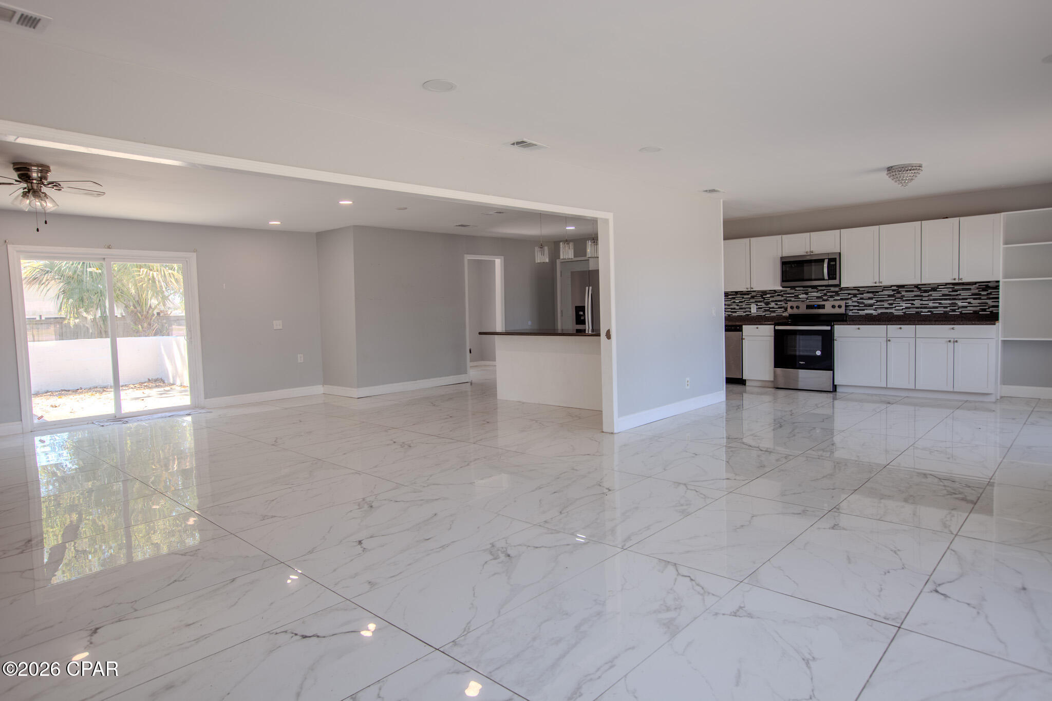 Baywood Shores Est Unit 2 - Residential Lease