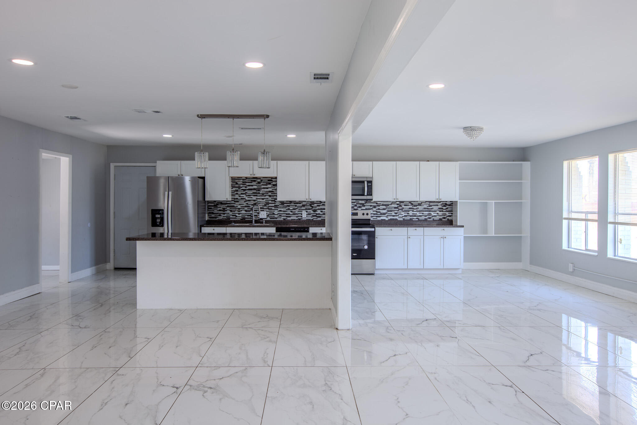 Baywood Shores Est Unit 2 - Residential Lease
