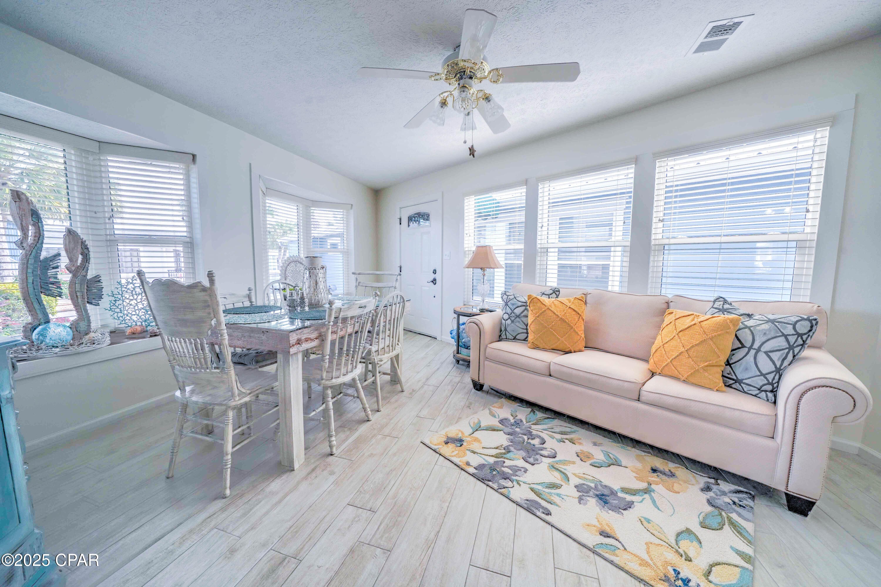 Venture Out Travel Trail - Residential