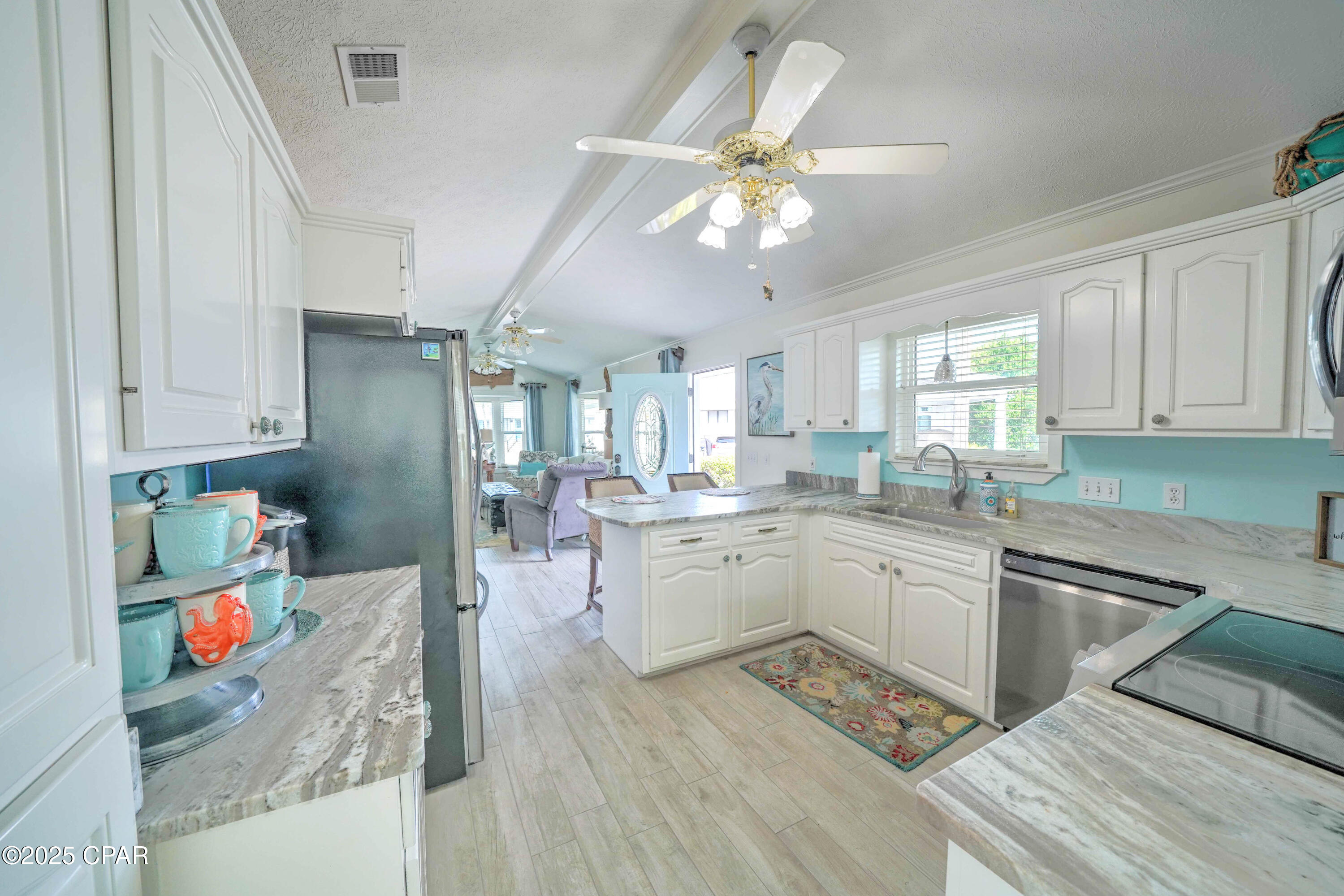 Venture Out Travel Trail - Residential