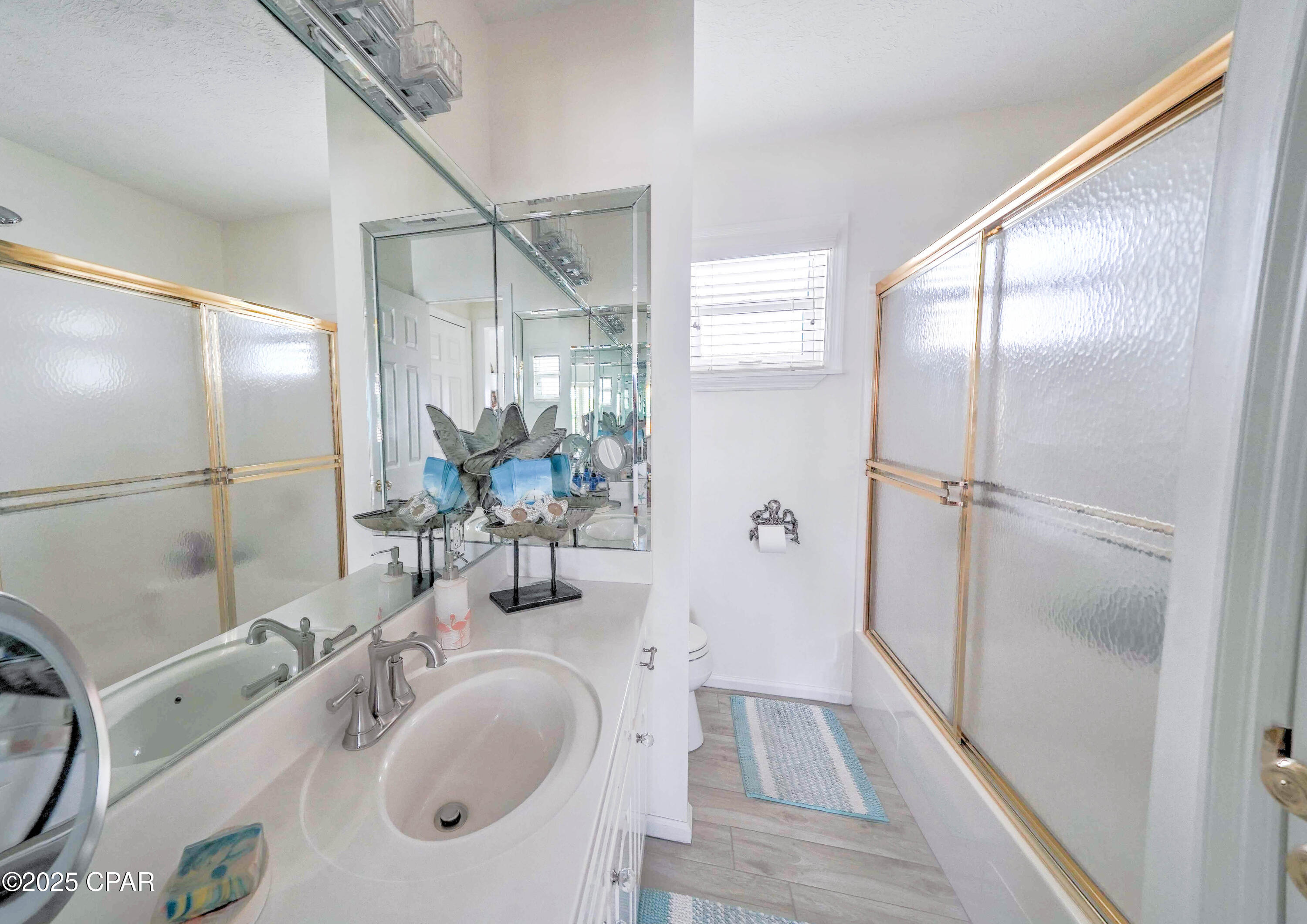 Venture Out Travel Trail - Residential