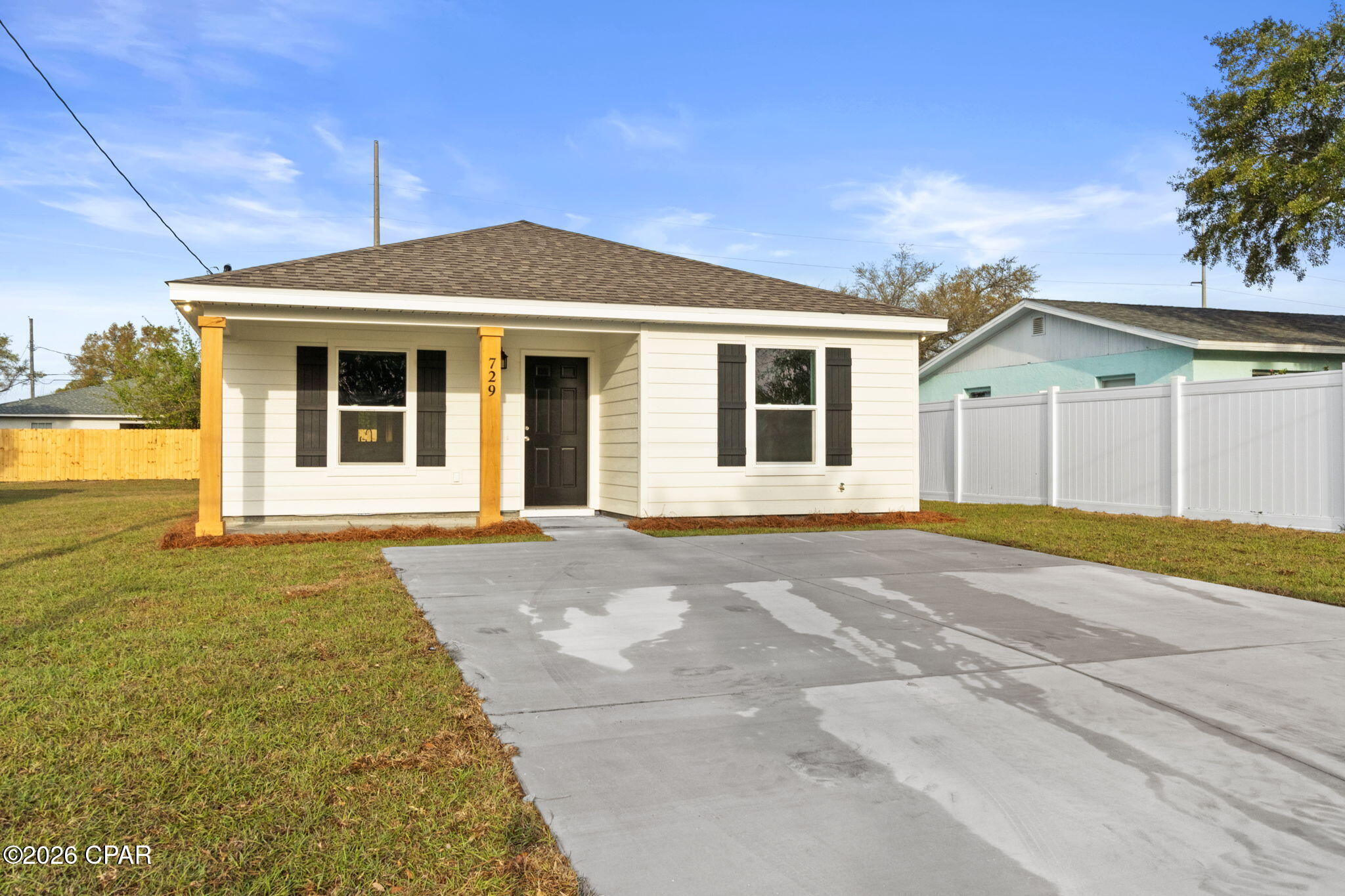 Pine Orchards Hgts 1st Add - Residential