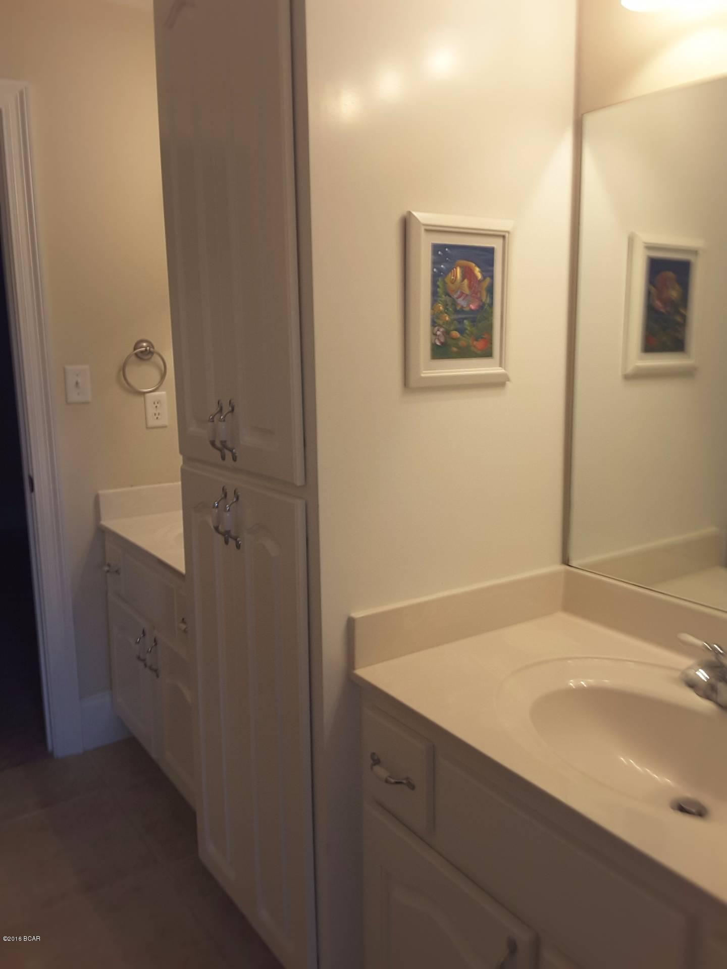 Forest Glenn - Residential Lease