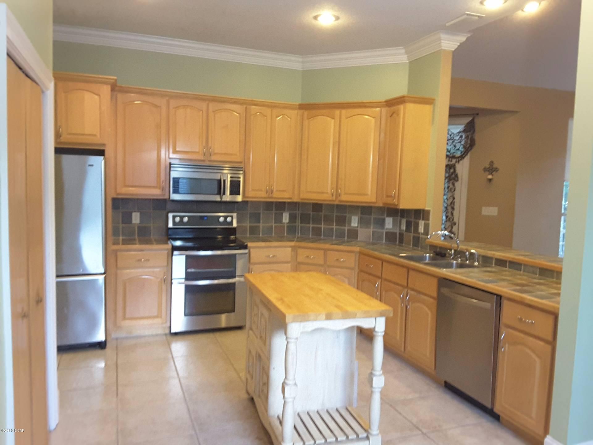 Forest Glenn - Residential Lease