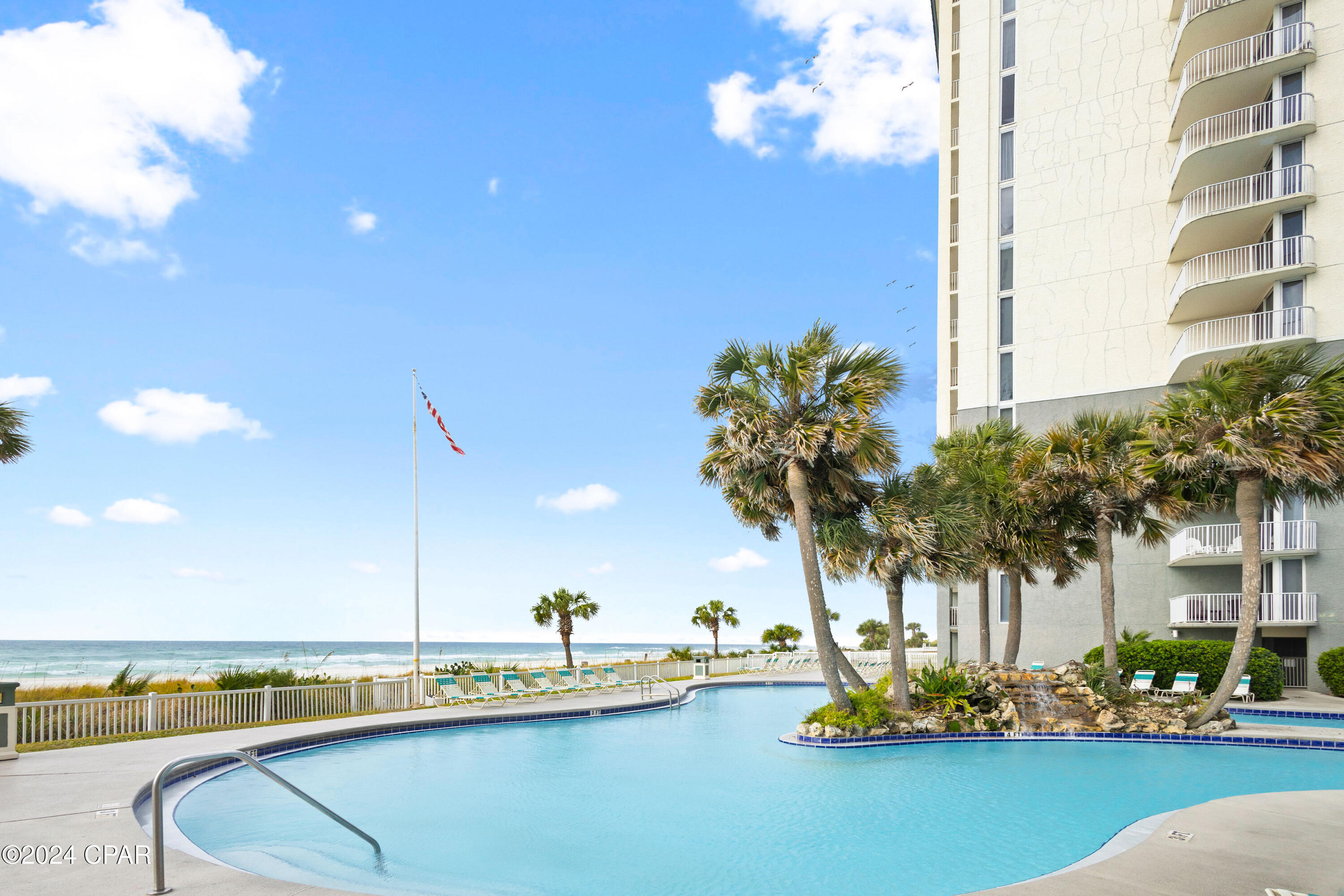 Long Beach Towers III - Residential