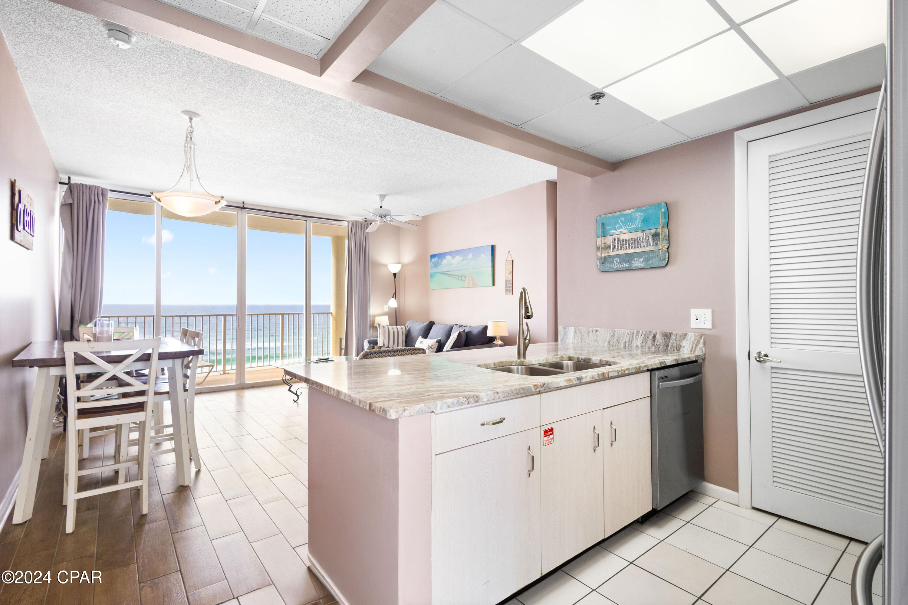 Long Beach Towers III - Residential