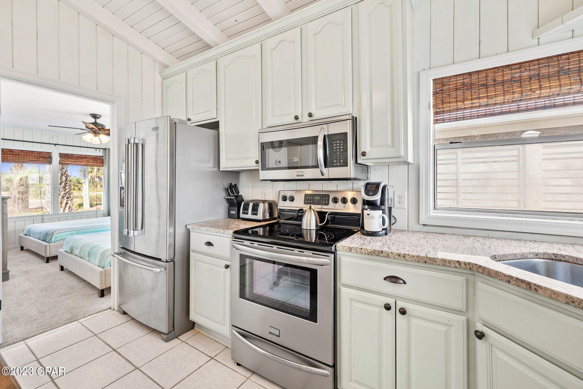 Lullwater Beach - Residential