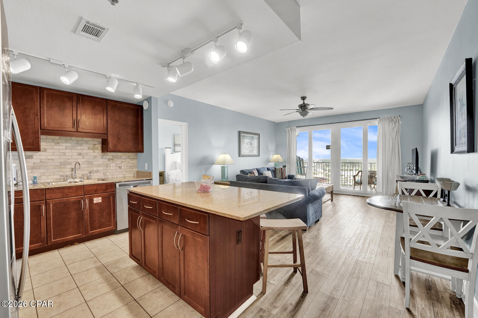 Laketown Wharf - Residential