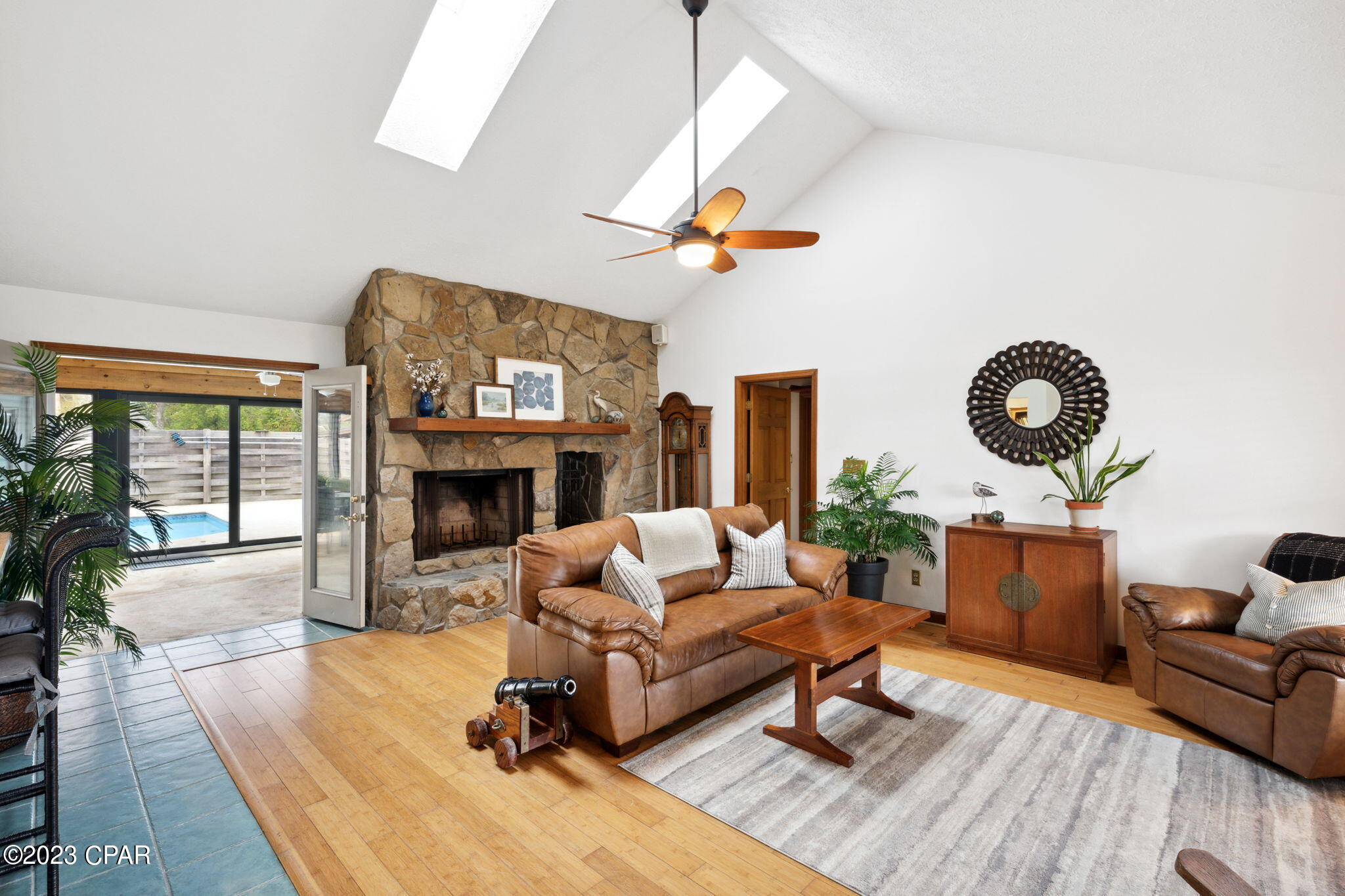 Deer Point Lake - Residential