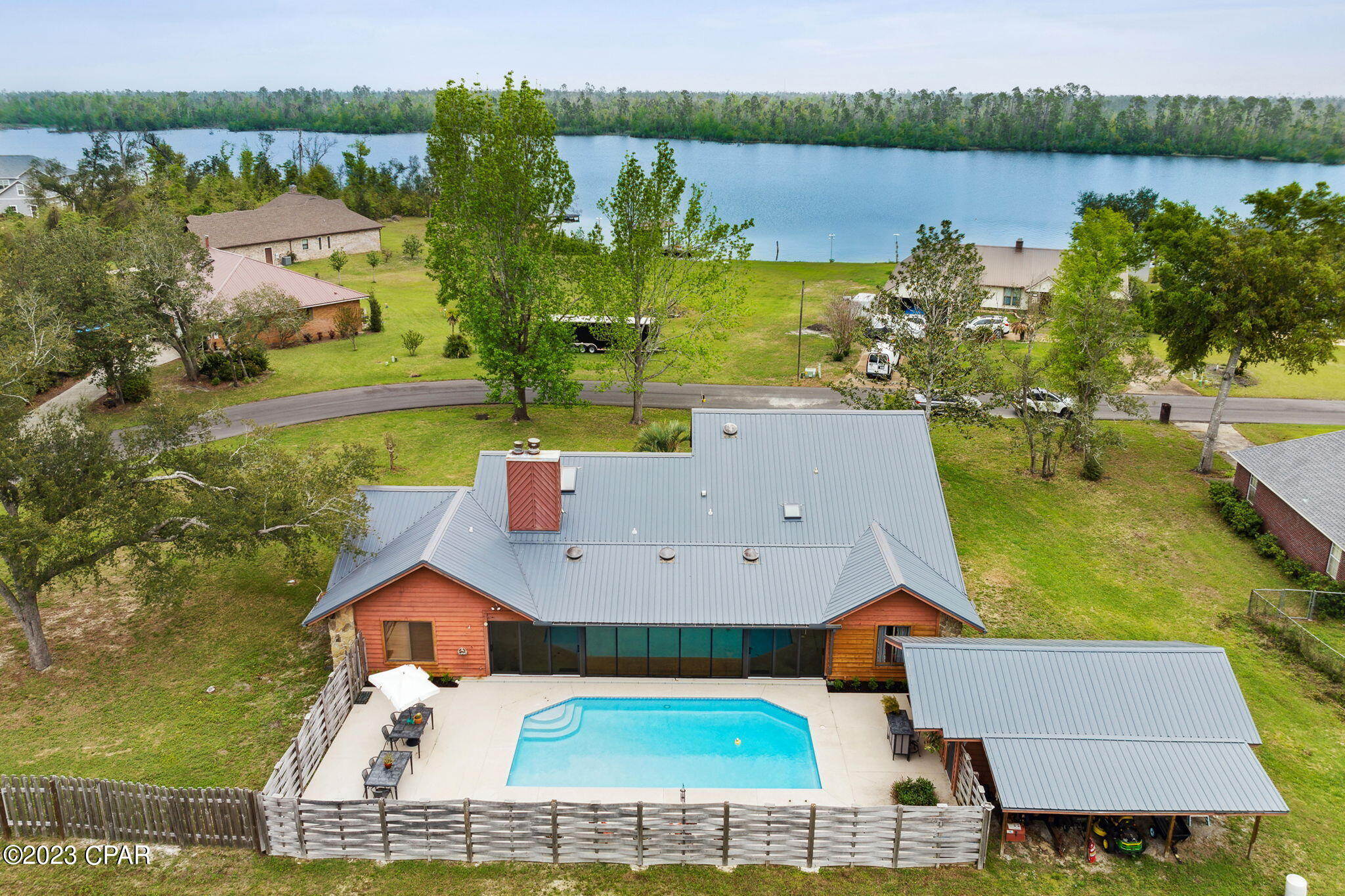 Deer Point Lake - Residential