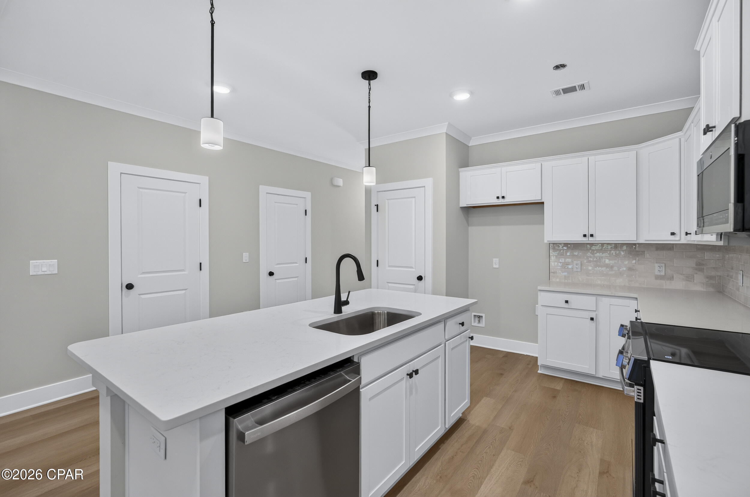 Colonial Landing - Residential